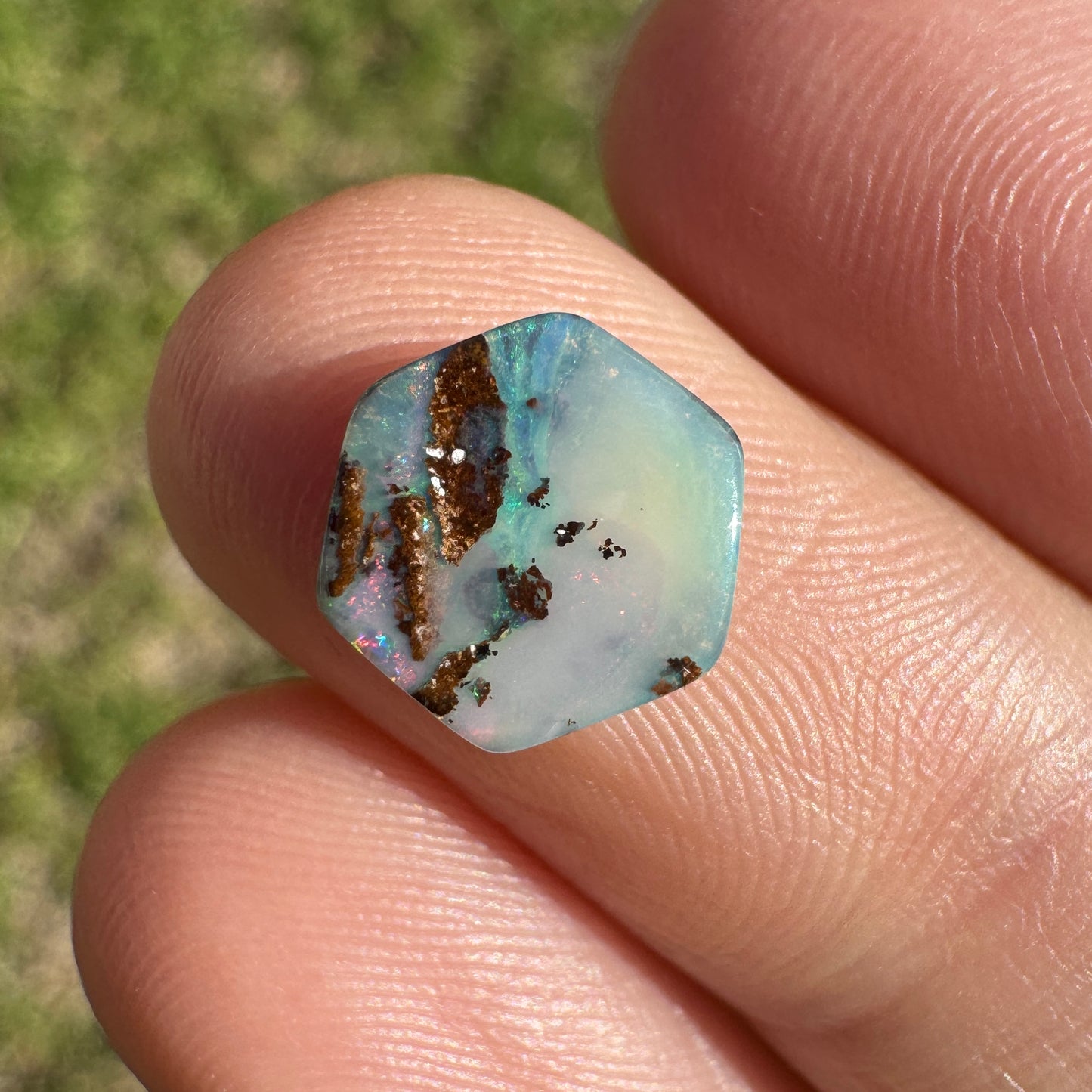 2.01 Ct small boulder opal