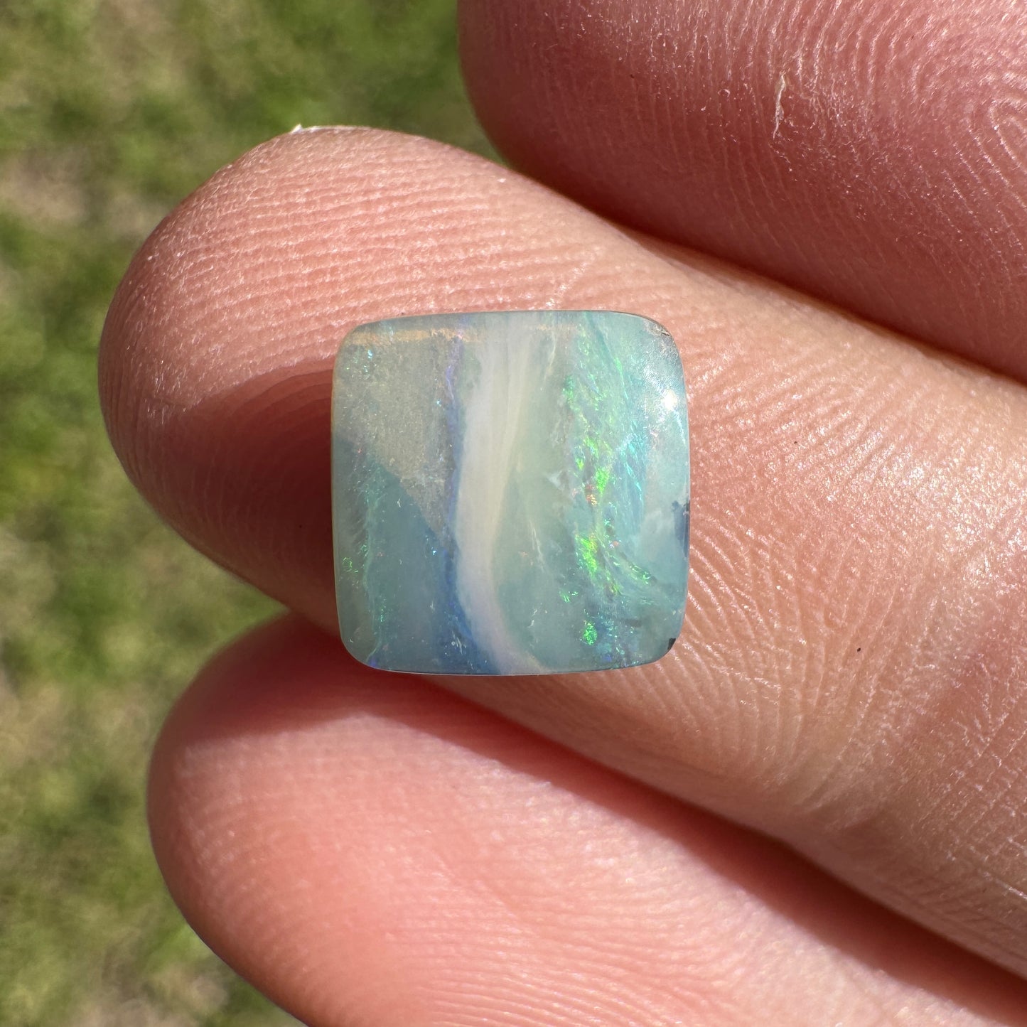 2.02 Ct small boulder opal