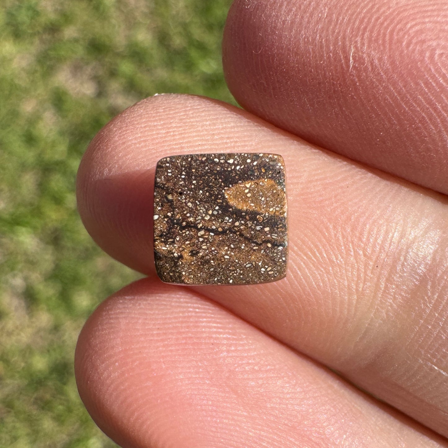 2.02 Ct small boulder opal