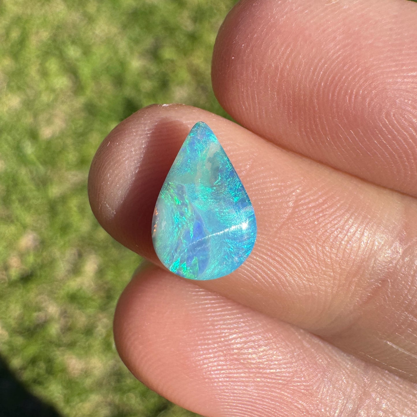 1.60 Ct small boulder opal