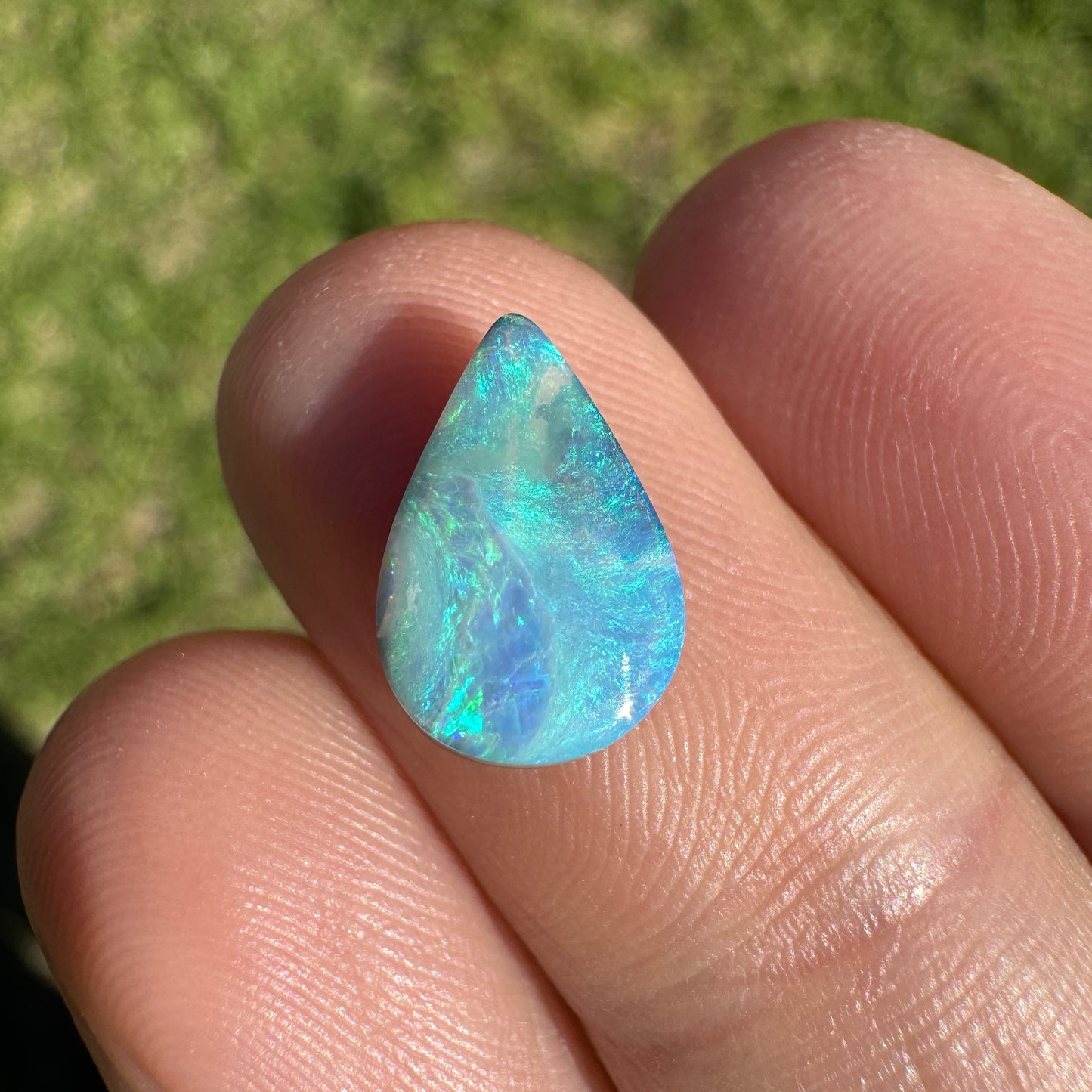 1.60 Ct small boulder opal