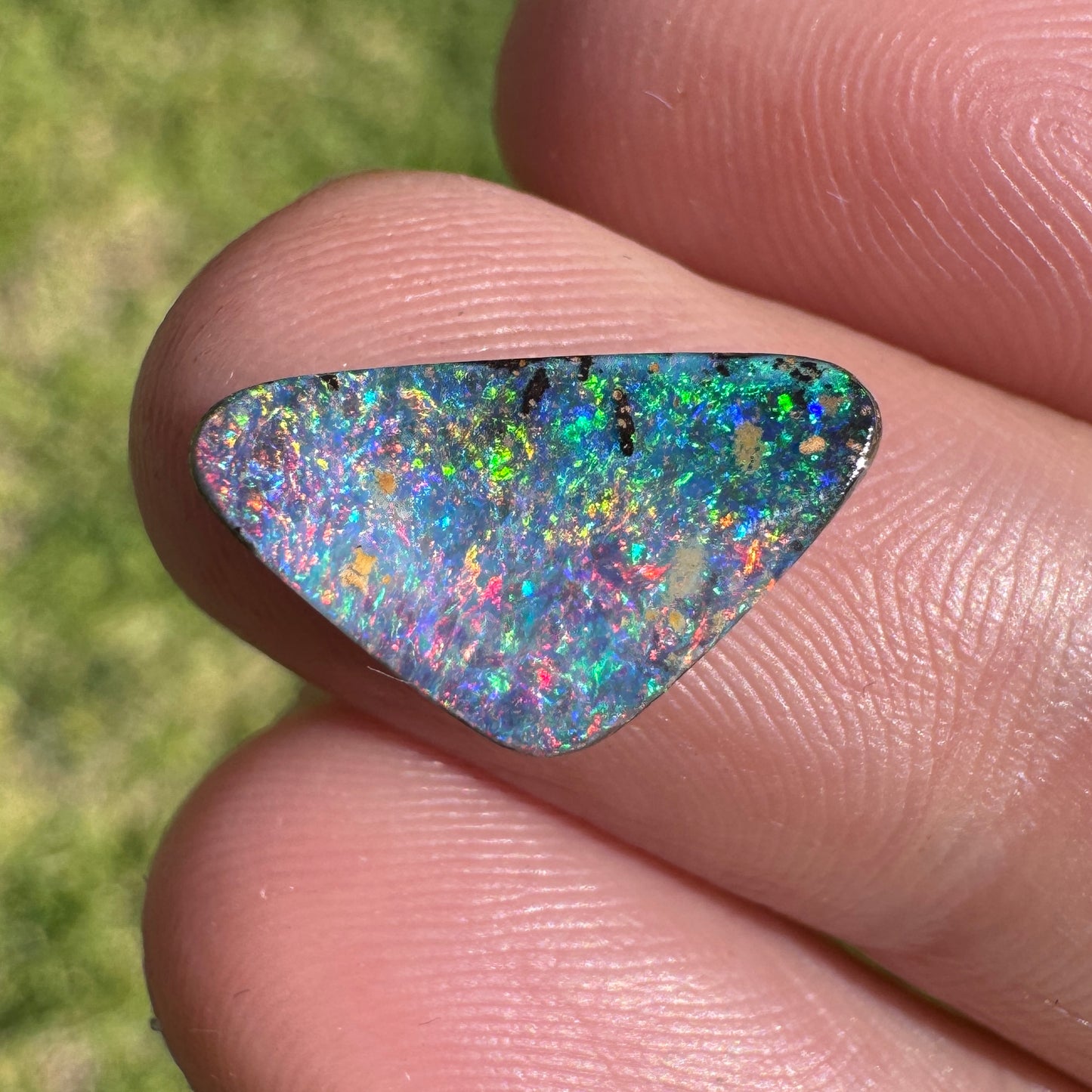 2.75 Ct gem grade opal