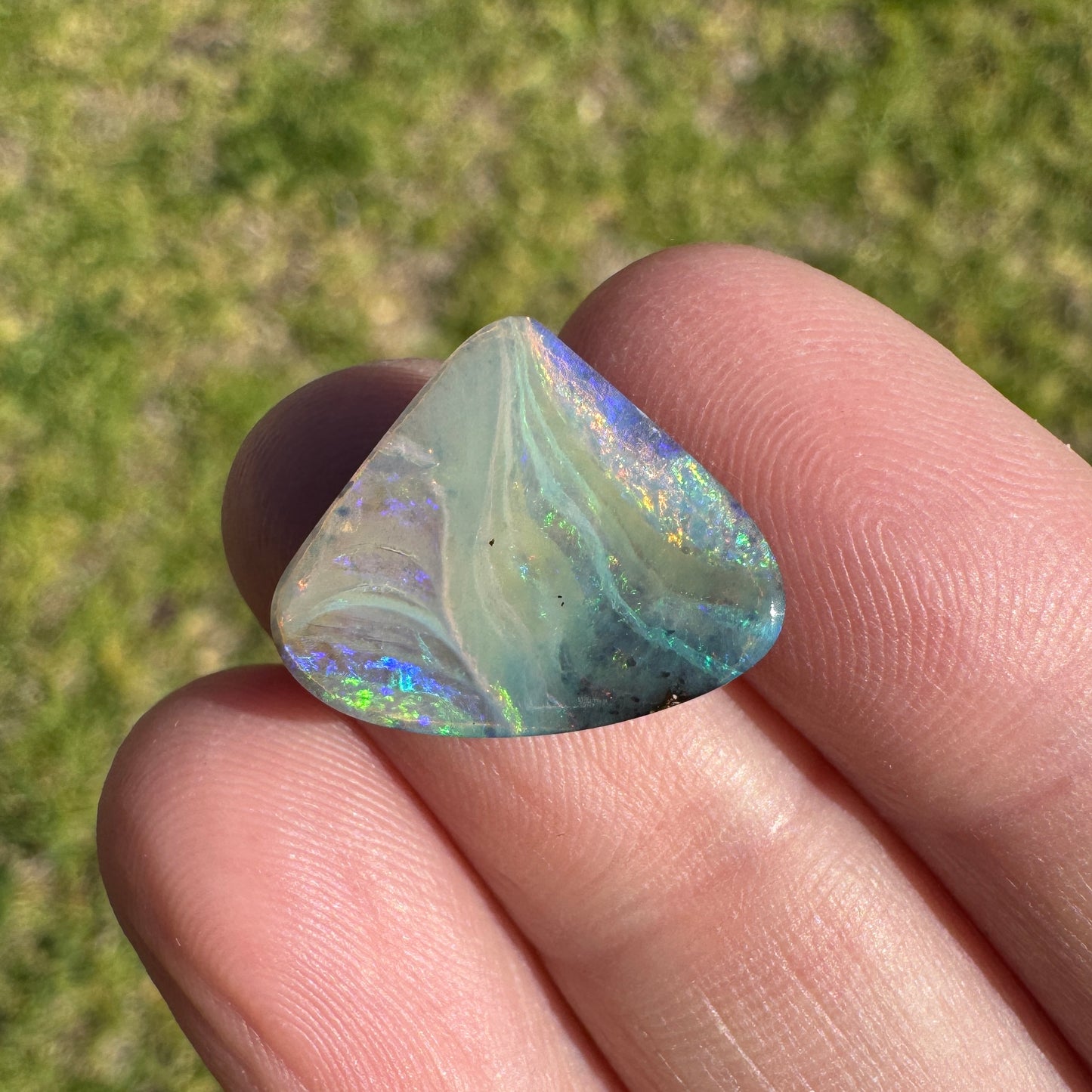 6.06 Ct fat teardrop boulder opal