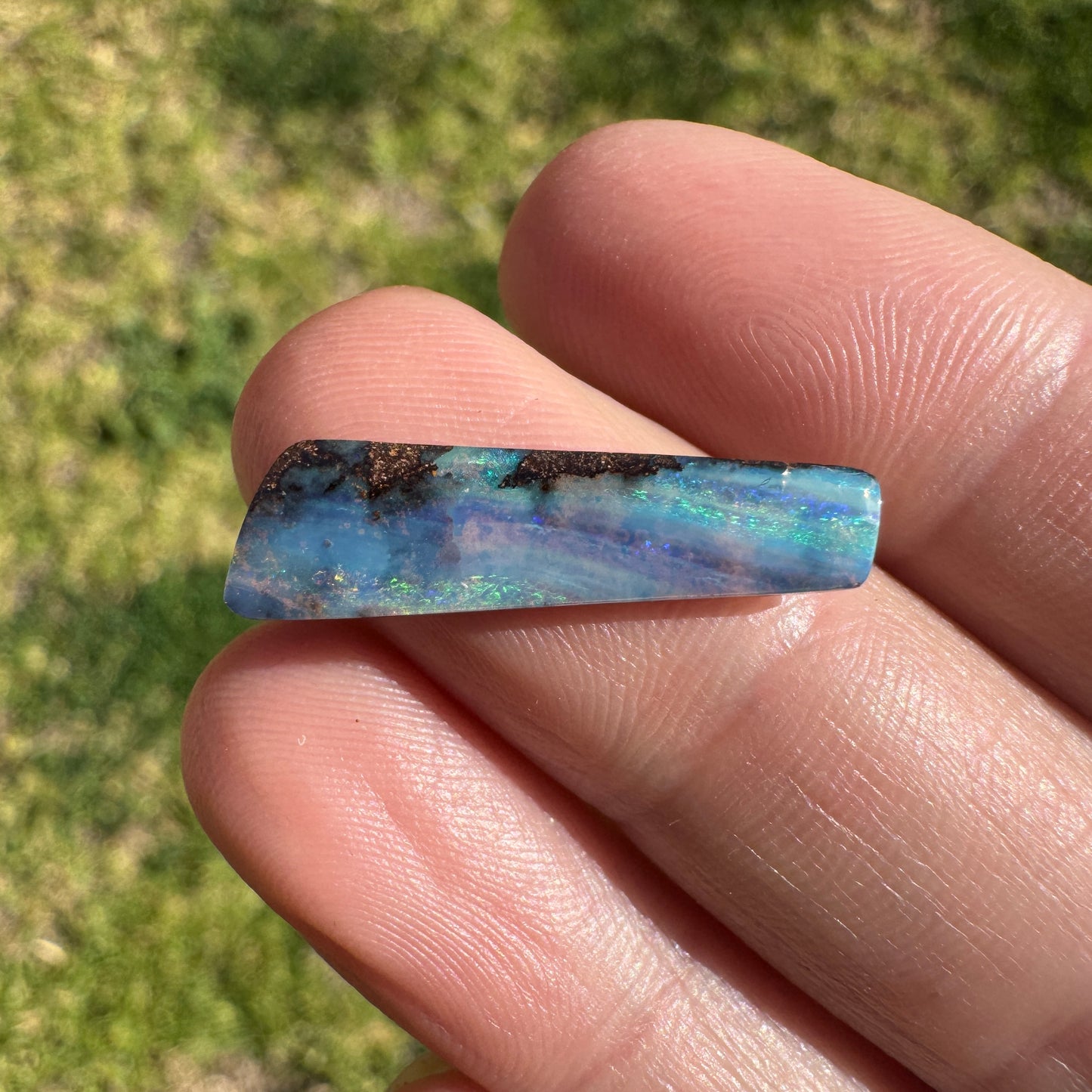 4.08 Ct narrow boulder opal