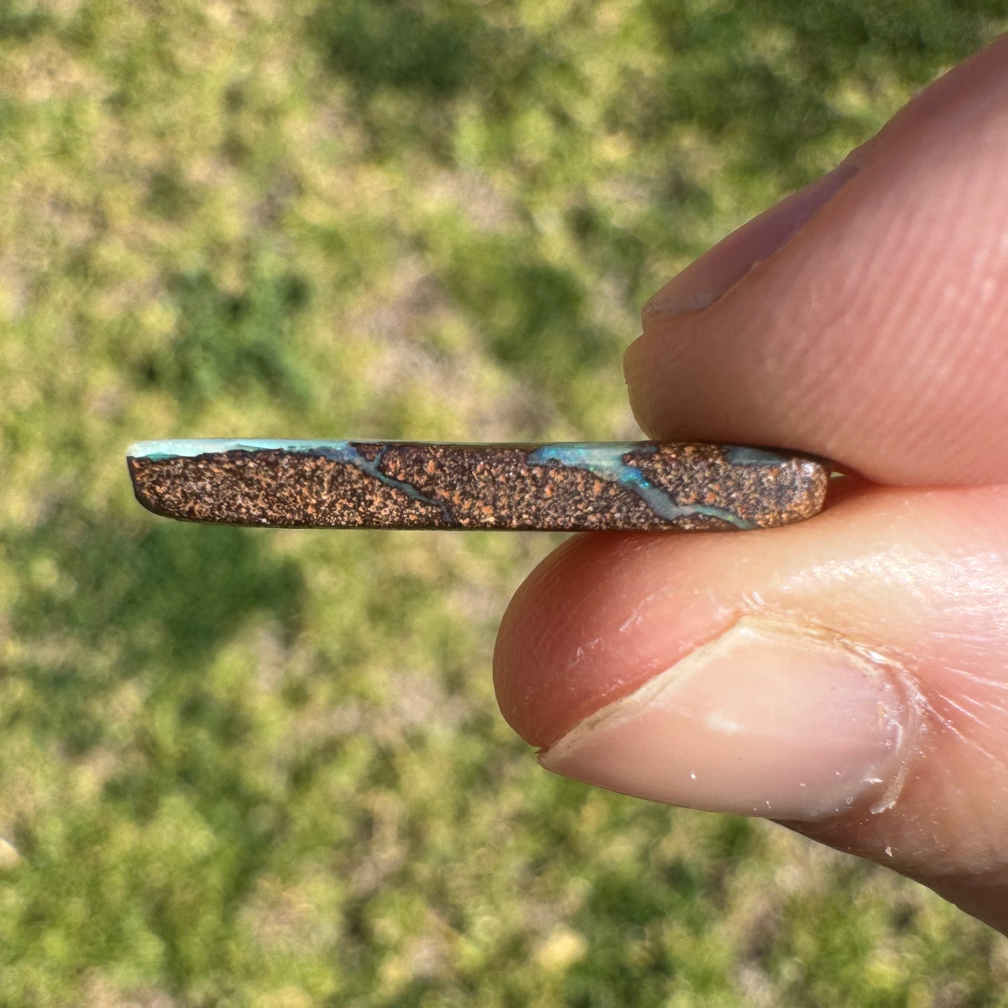 4.08 Ct narrow boulder opal
