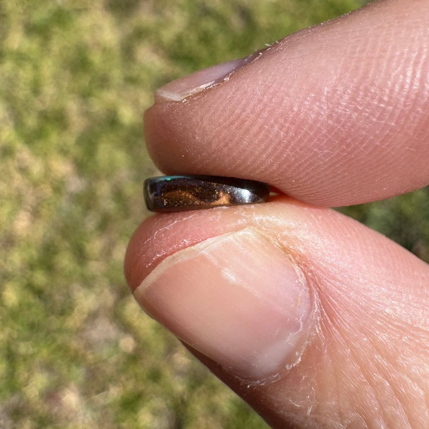 1.32 Ct extra small boulder opal