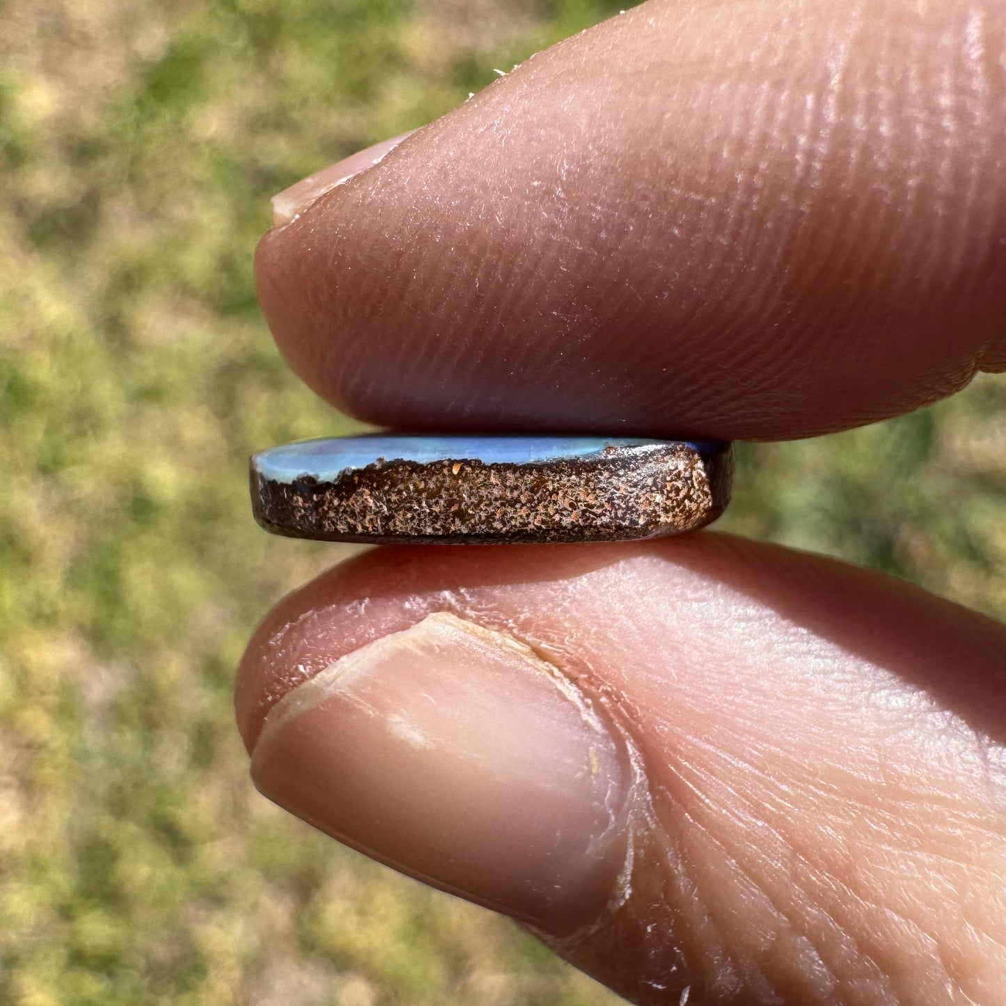 4.86 Ct blue boulder opal