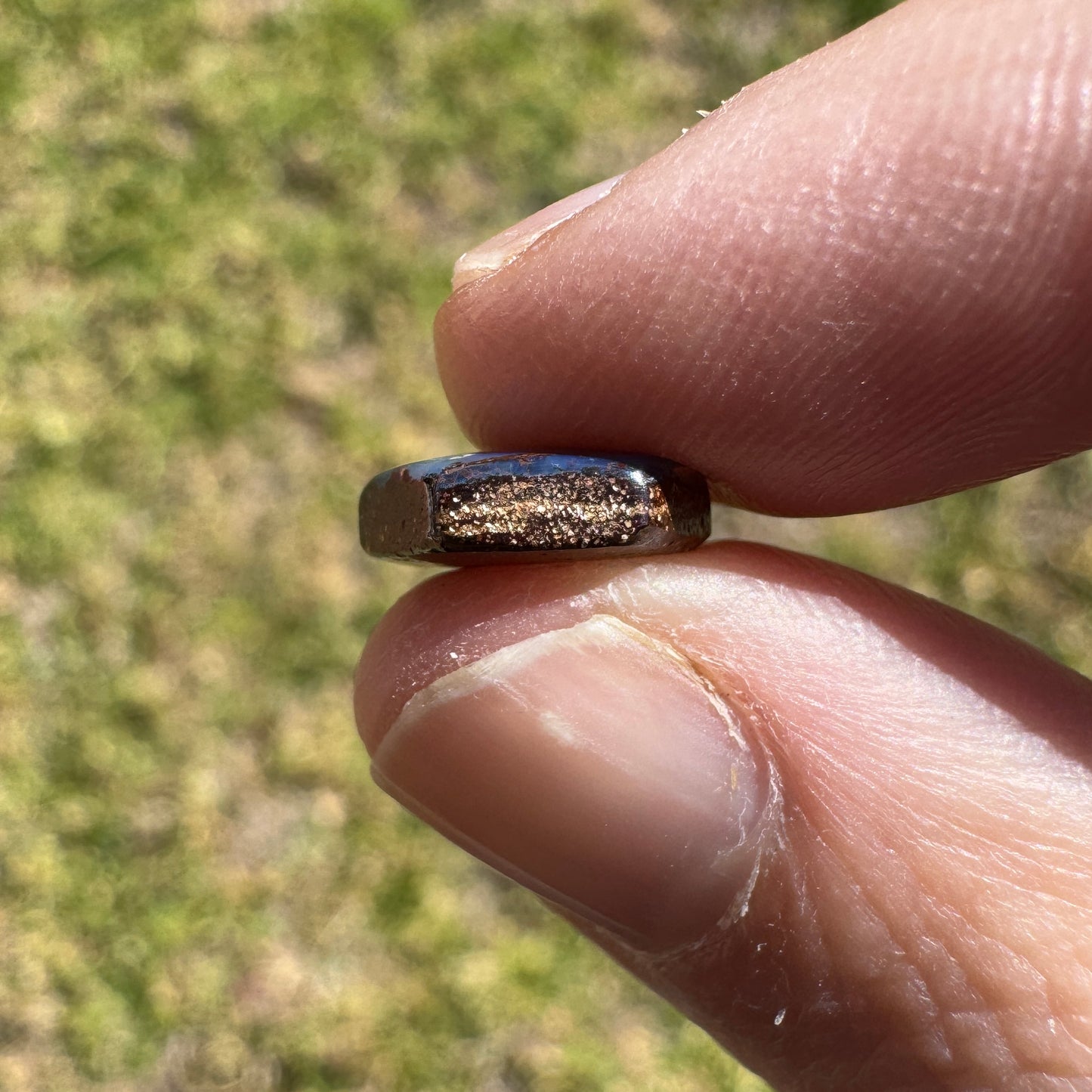 2.93 Ct small boulder opal