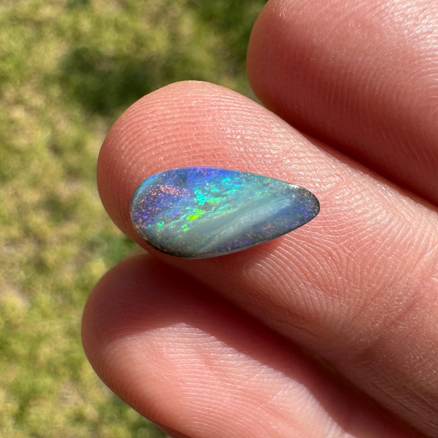 1.22 Ct small boulder opal
