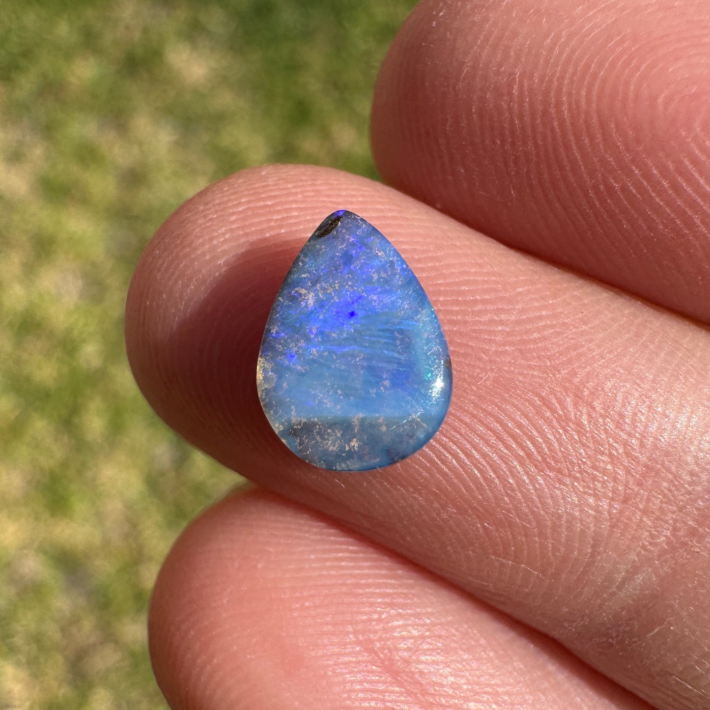 1.36 Ct small boulder opal