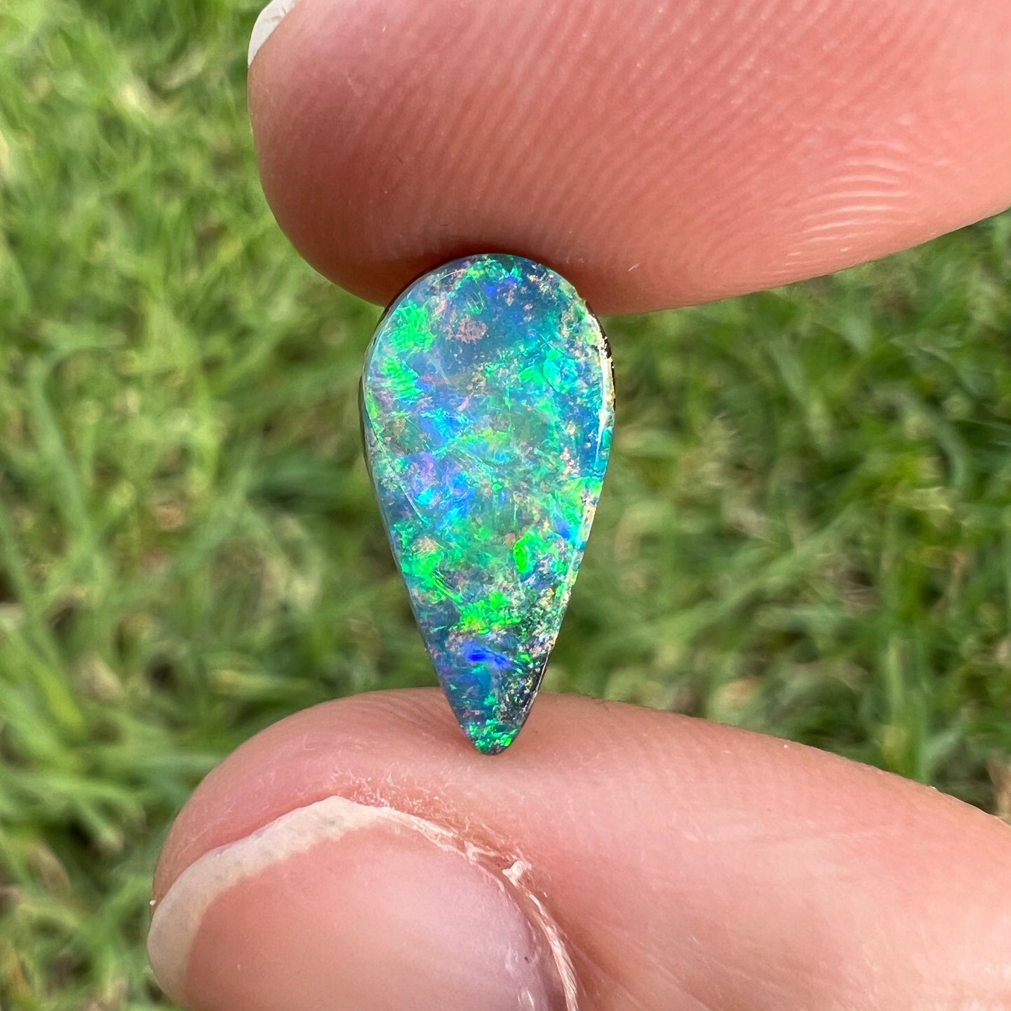 2.20 bright green-blue boulder opal