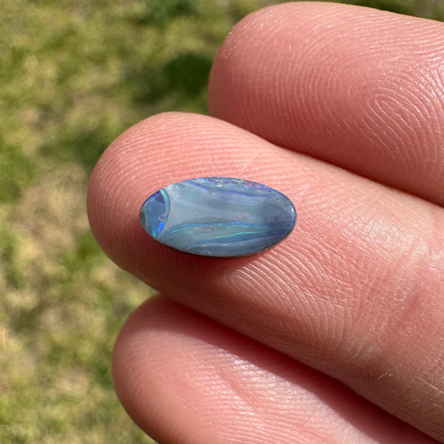 1.06 Ct small boulder opal