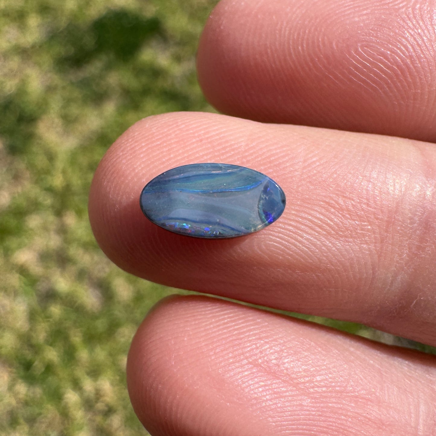 1.06 Ct small boulder opal