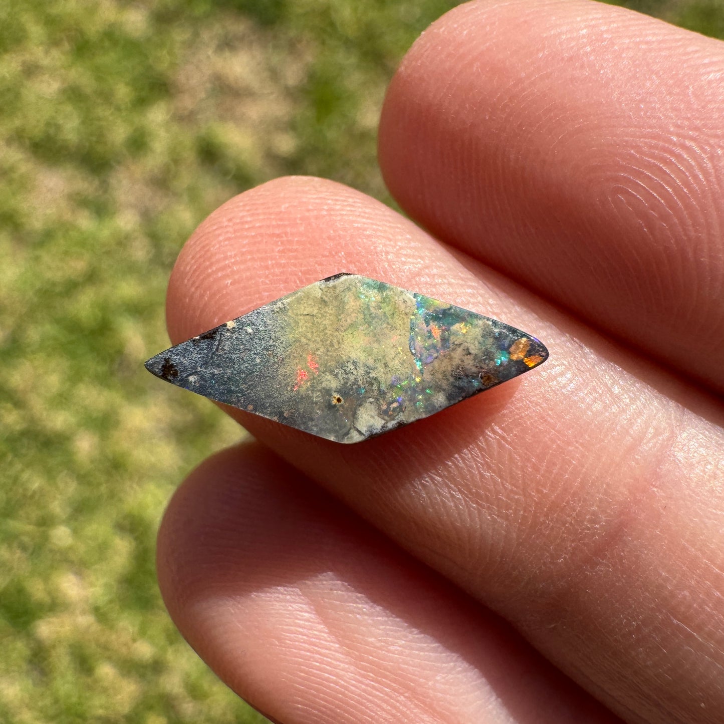 2.68 Ct diamond boulder opal