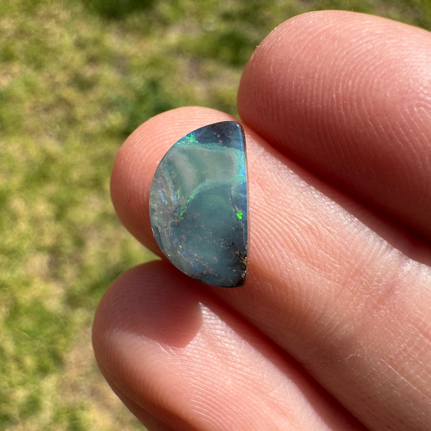 2.20 Ct small boulder opal