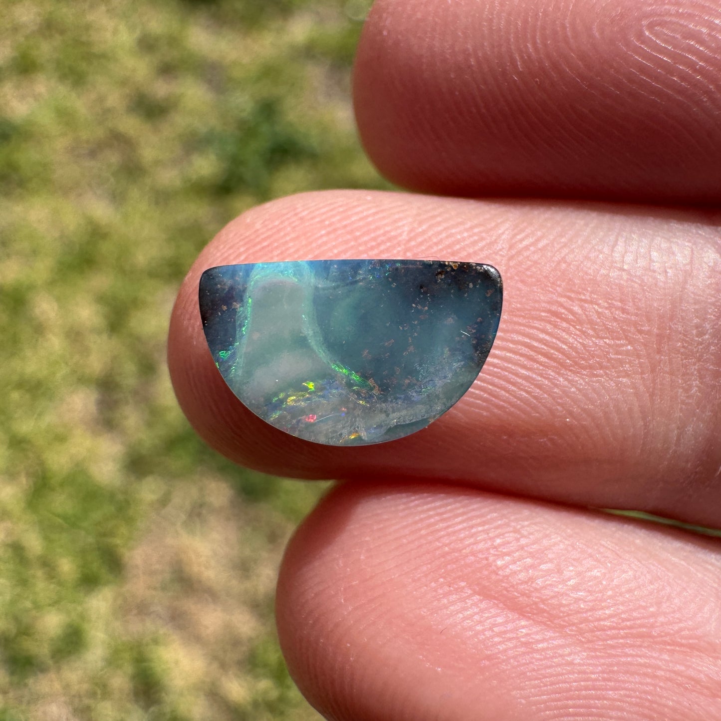 2.20 Ct small boulder opal