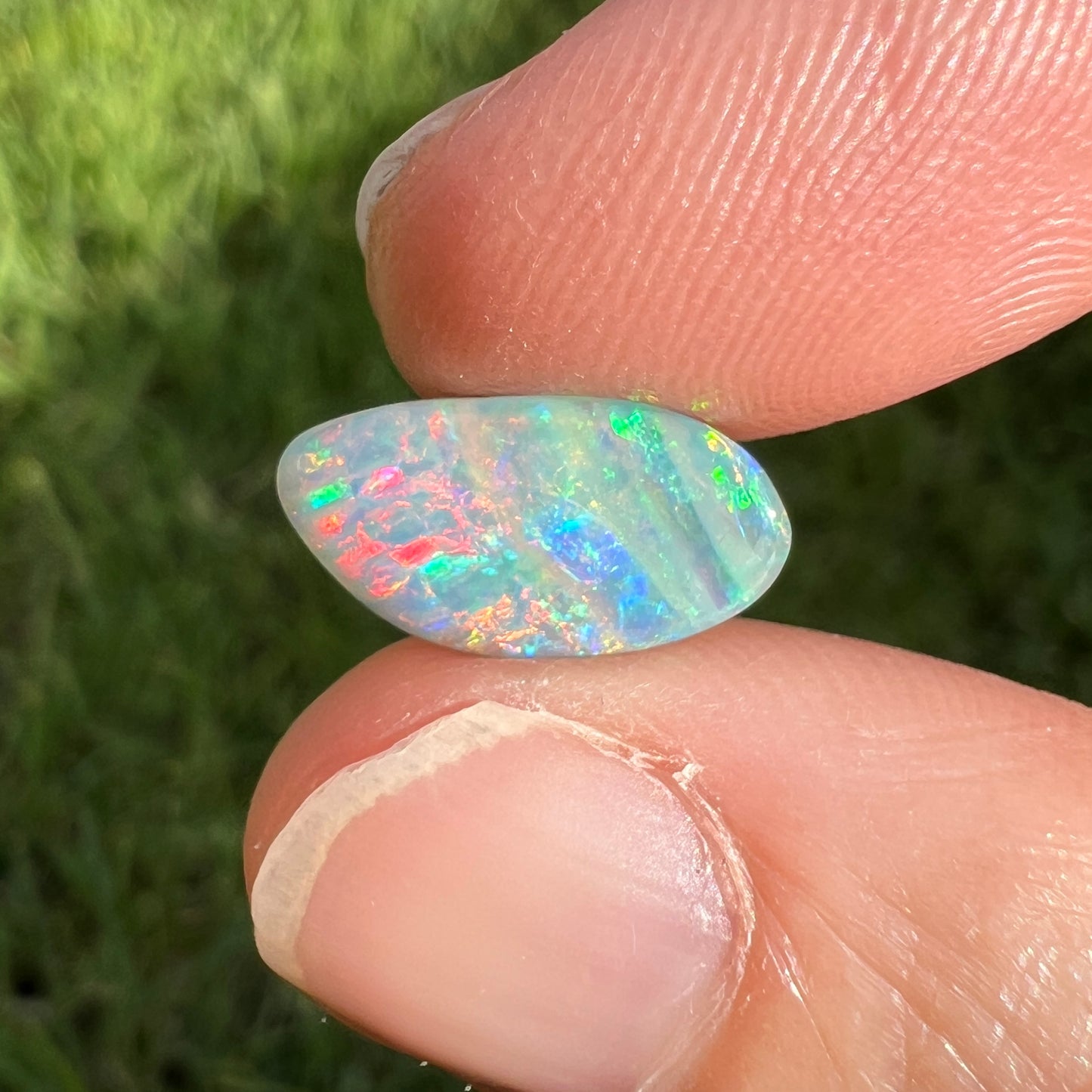 2.13 Ct small rainbow boulder opal