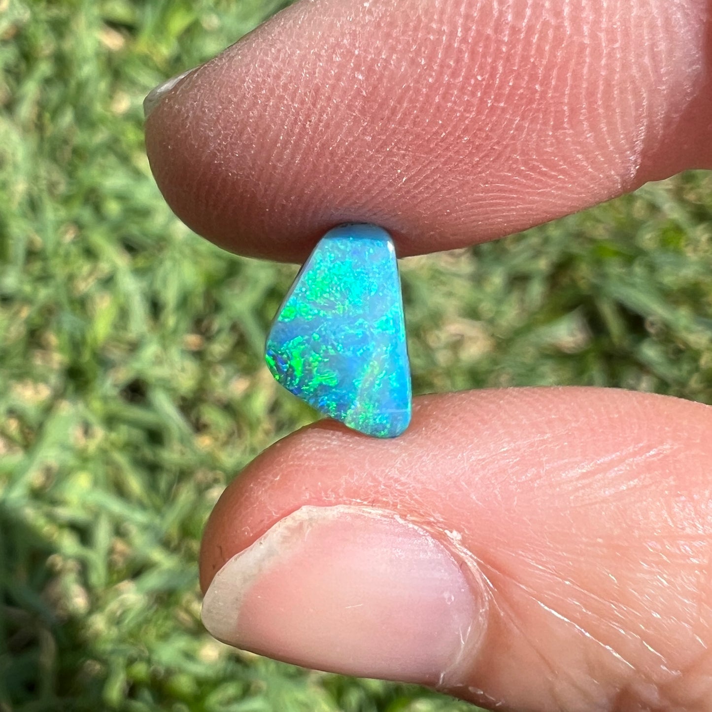 1.22 Ct small ocean boulder opal