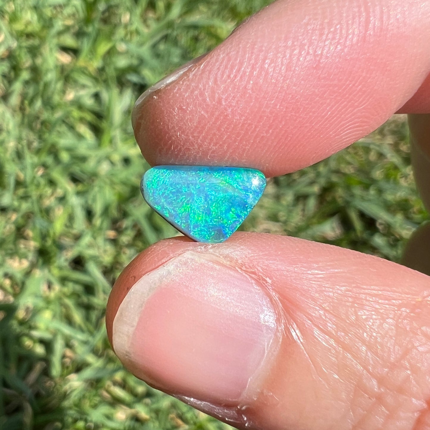 1.22 Ct small ocean boulder opal