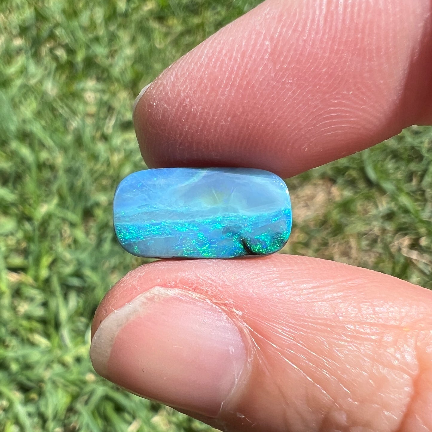 3.94 Ct rectangle boulder opal