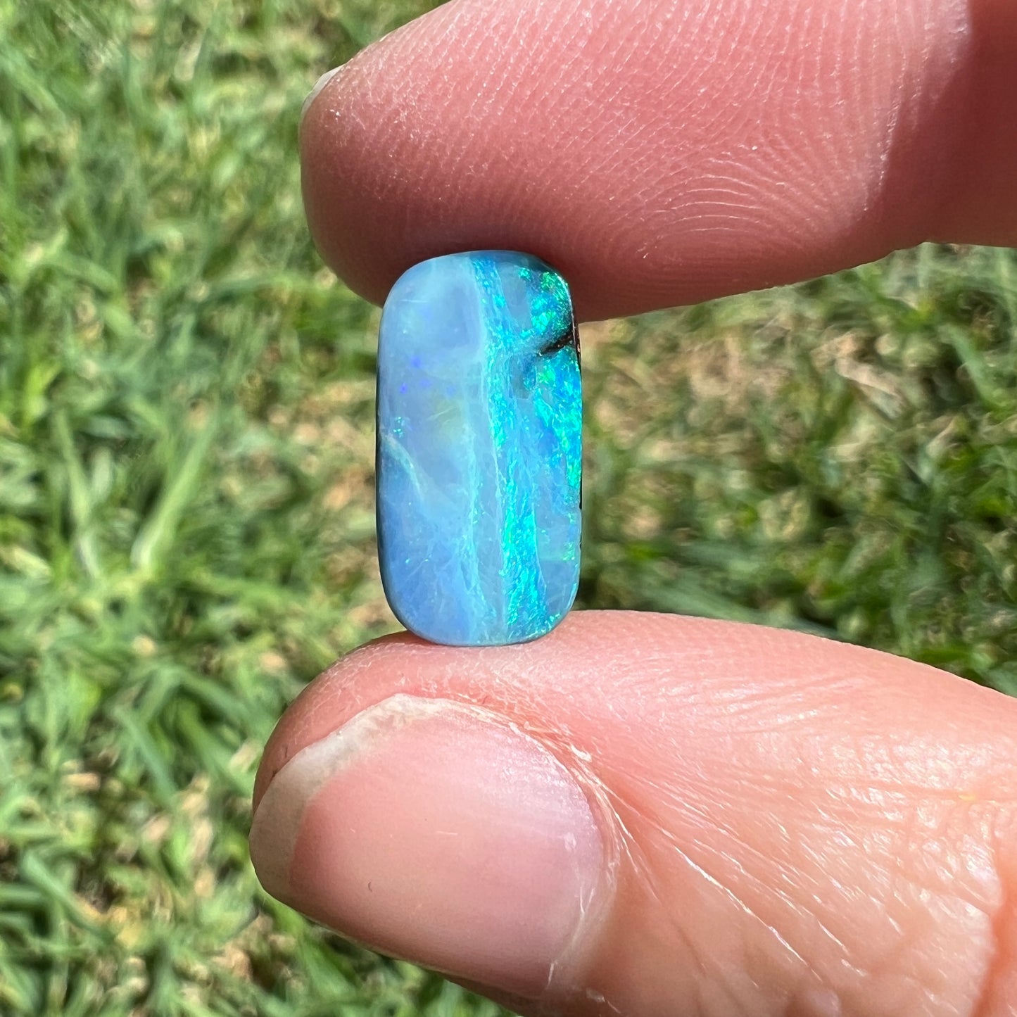 3.94 Ct rectangle boulder opal