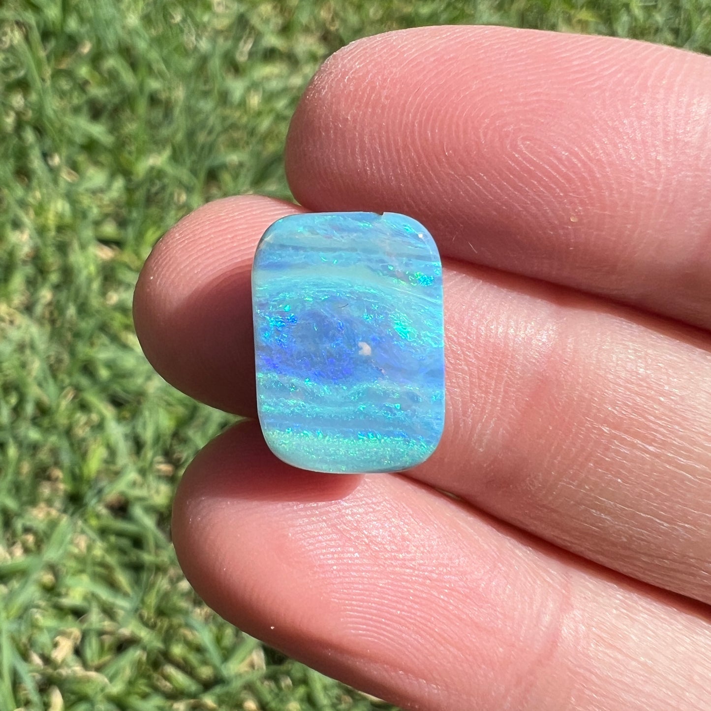 5.43 Ct ocean-tone boulder opal