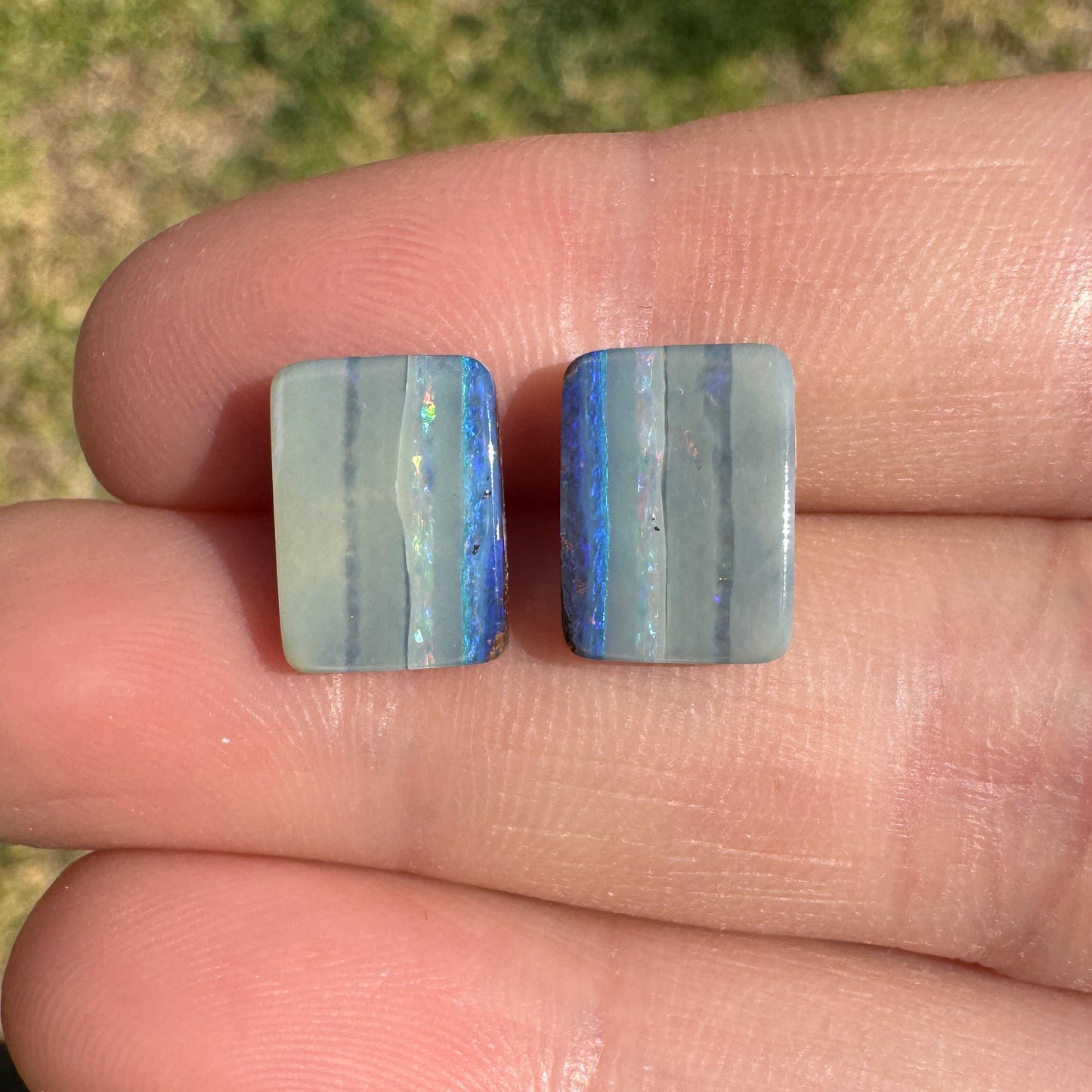 4.55 Ct rectangle boulder opal pair