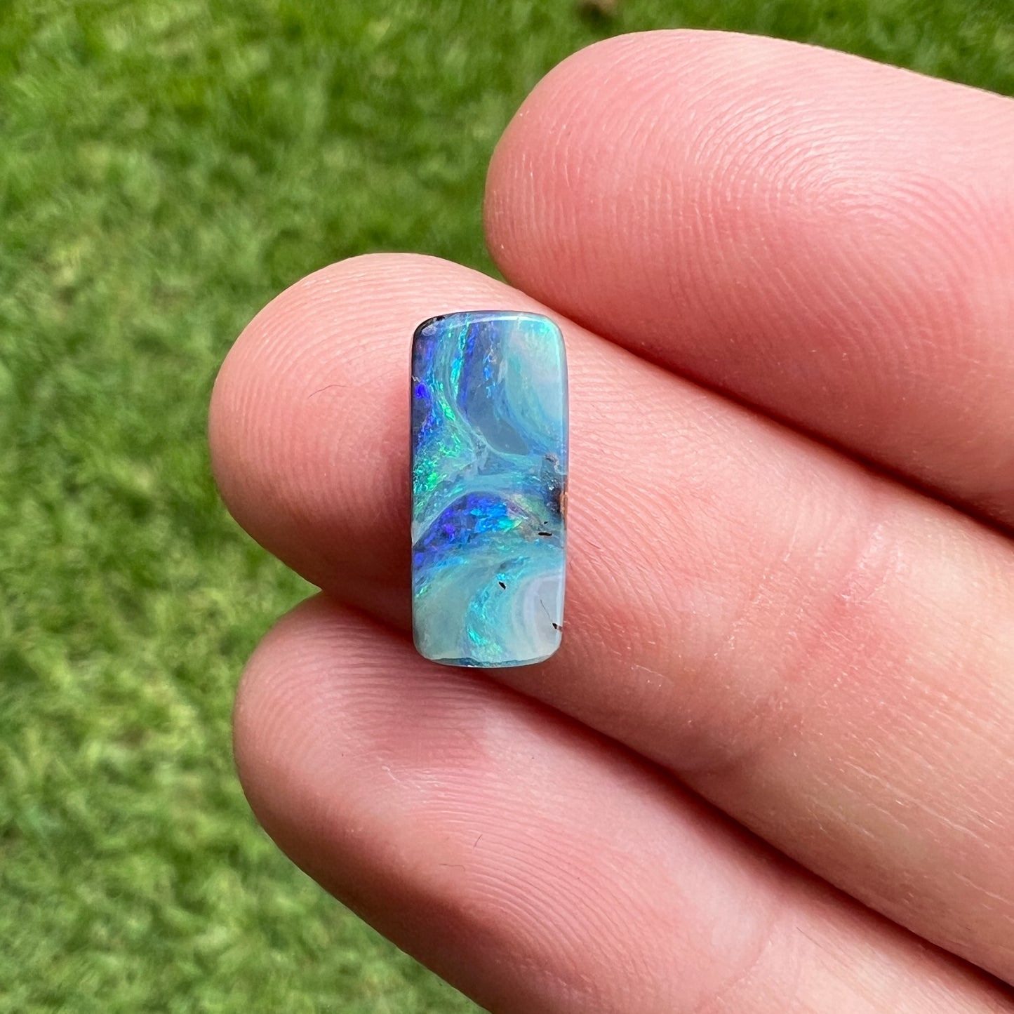 1.73 Ct boulder opal