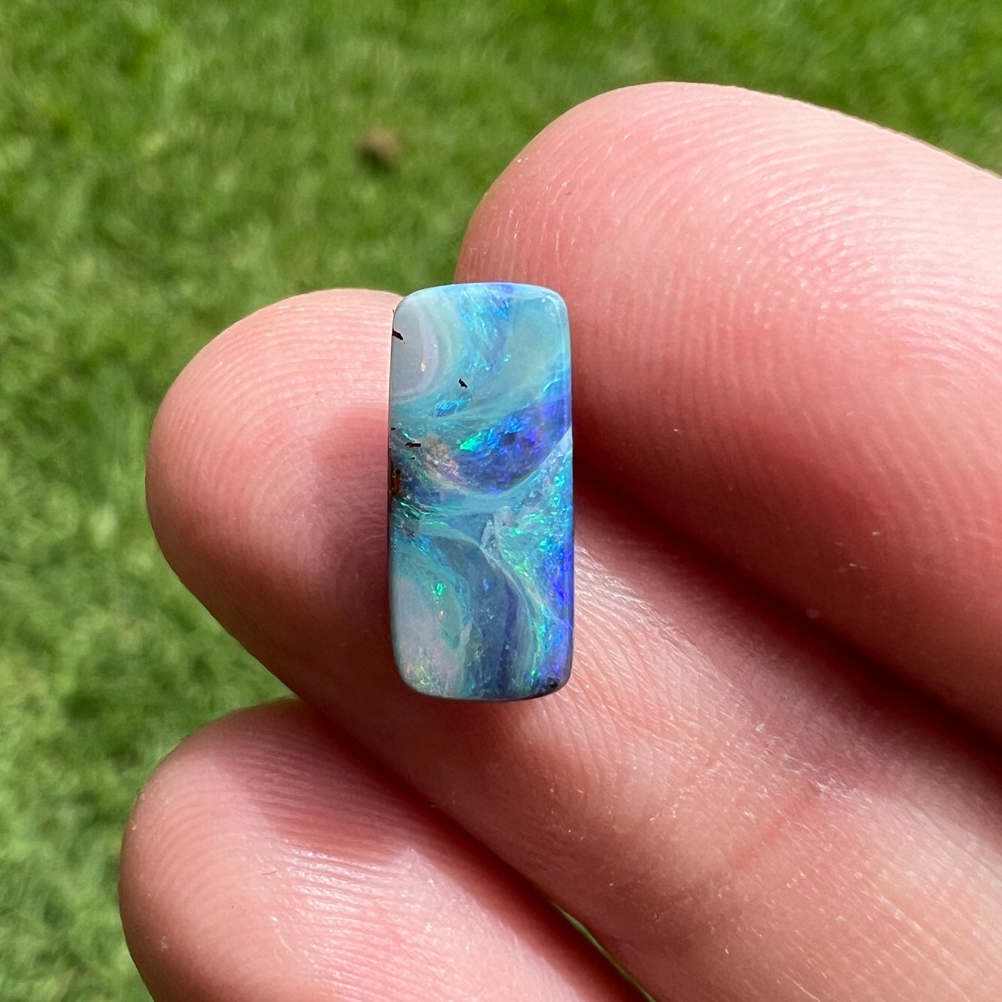 1.73 Ct boulder opal