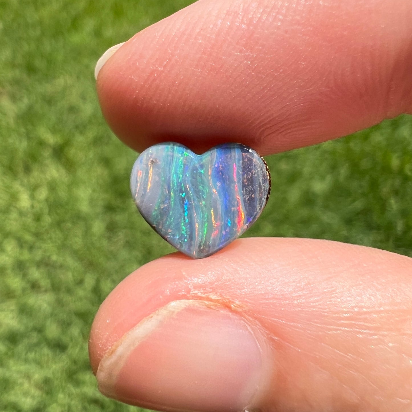 2.06 Cts Boulder Opal