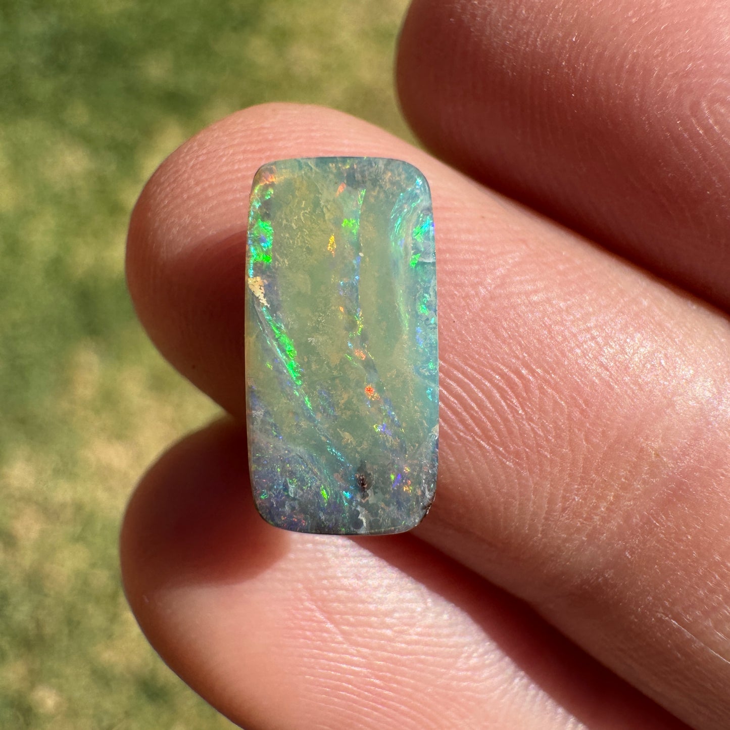 2.23 Ct small boulder opal