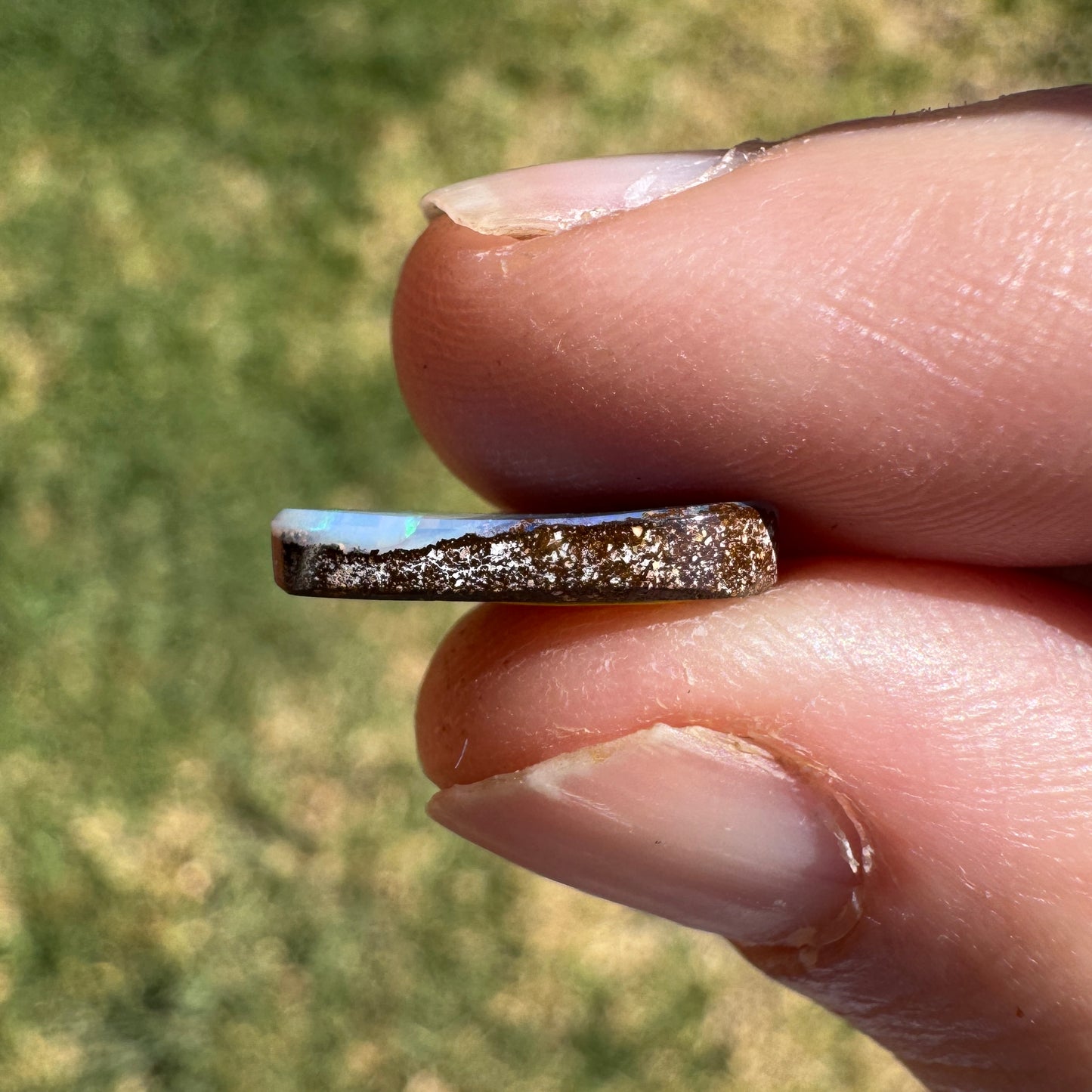 2.35 Ct small boulder opal