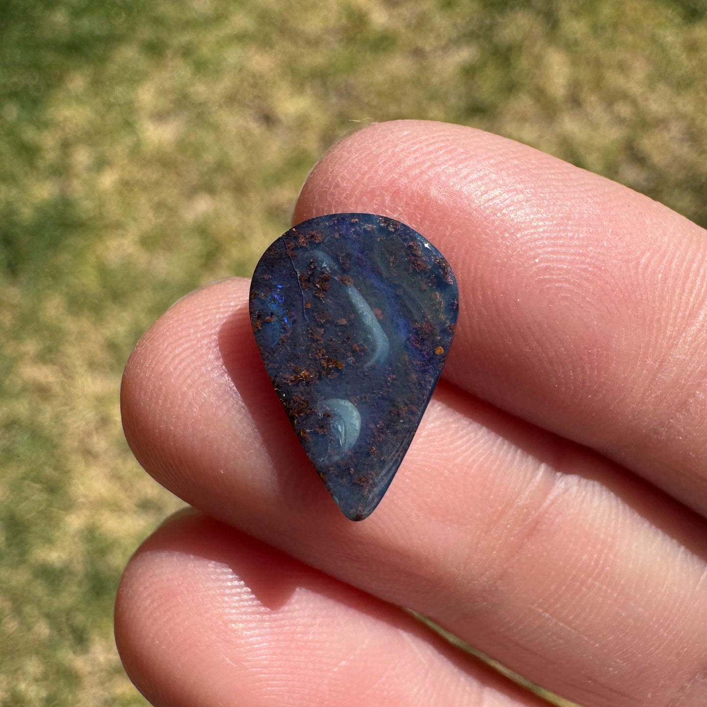 3.59 Ct small boulder opal