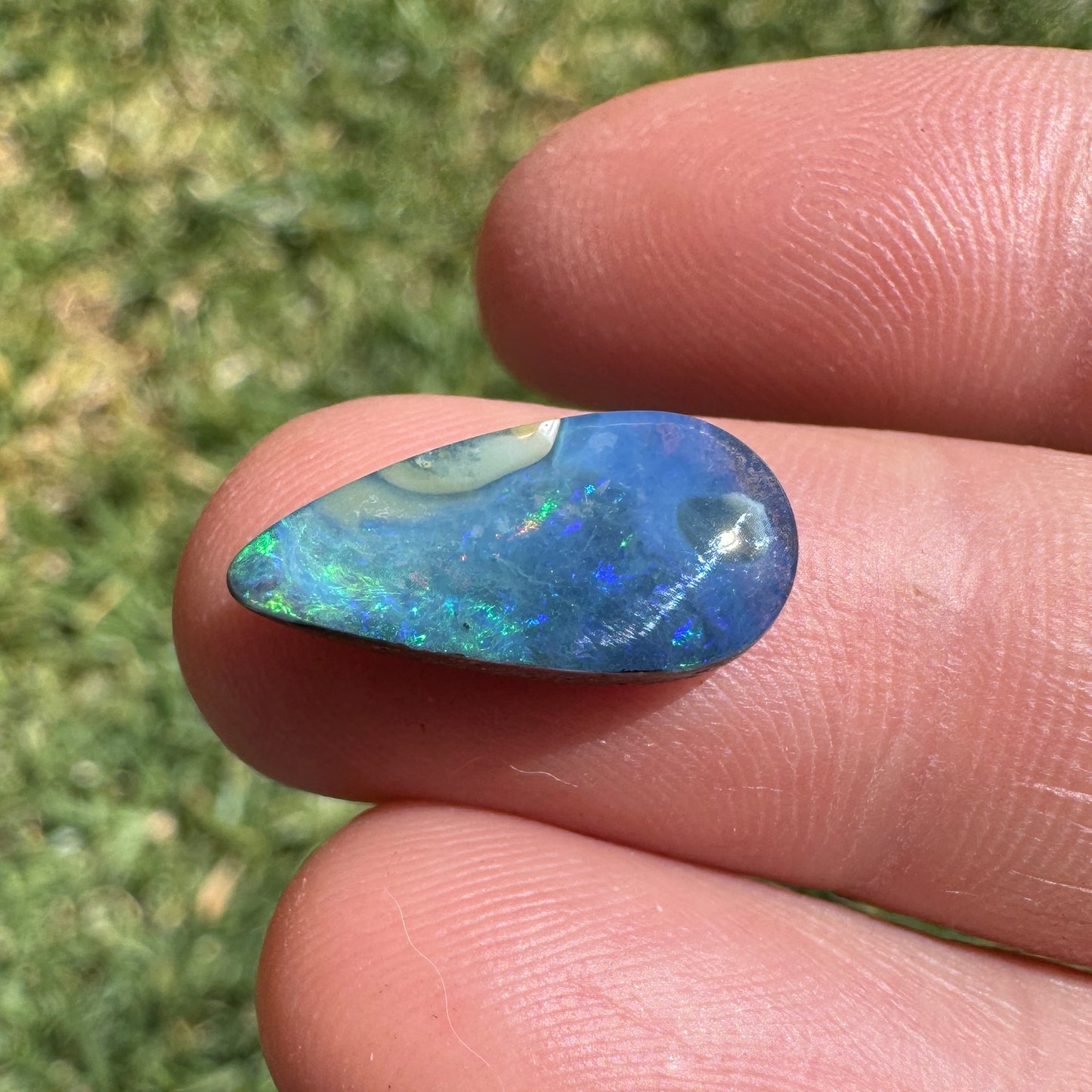 3.11 Ct small boulder opal