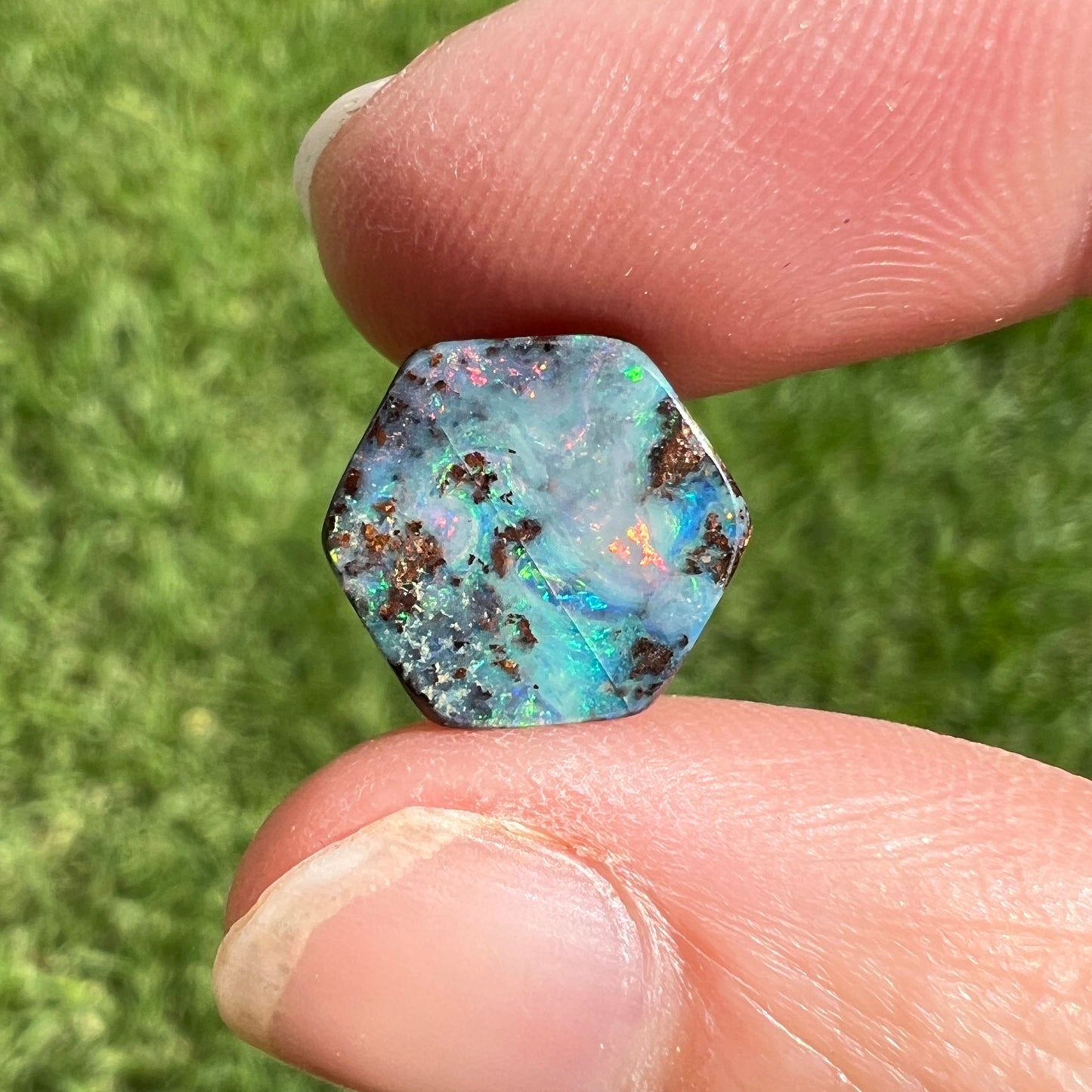 3.70 Ct boulder opal