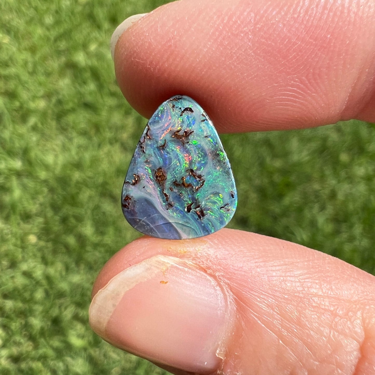 4.09 Ct boulder opal