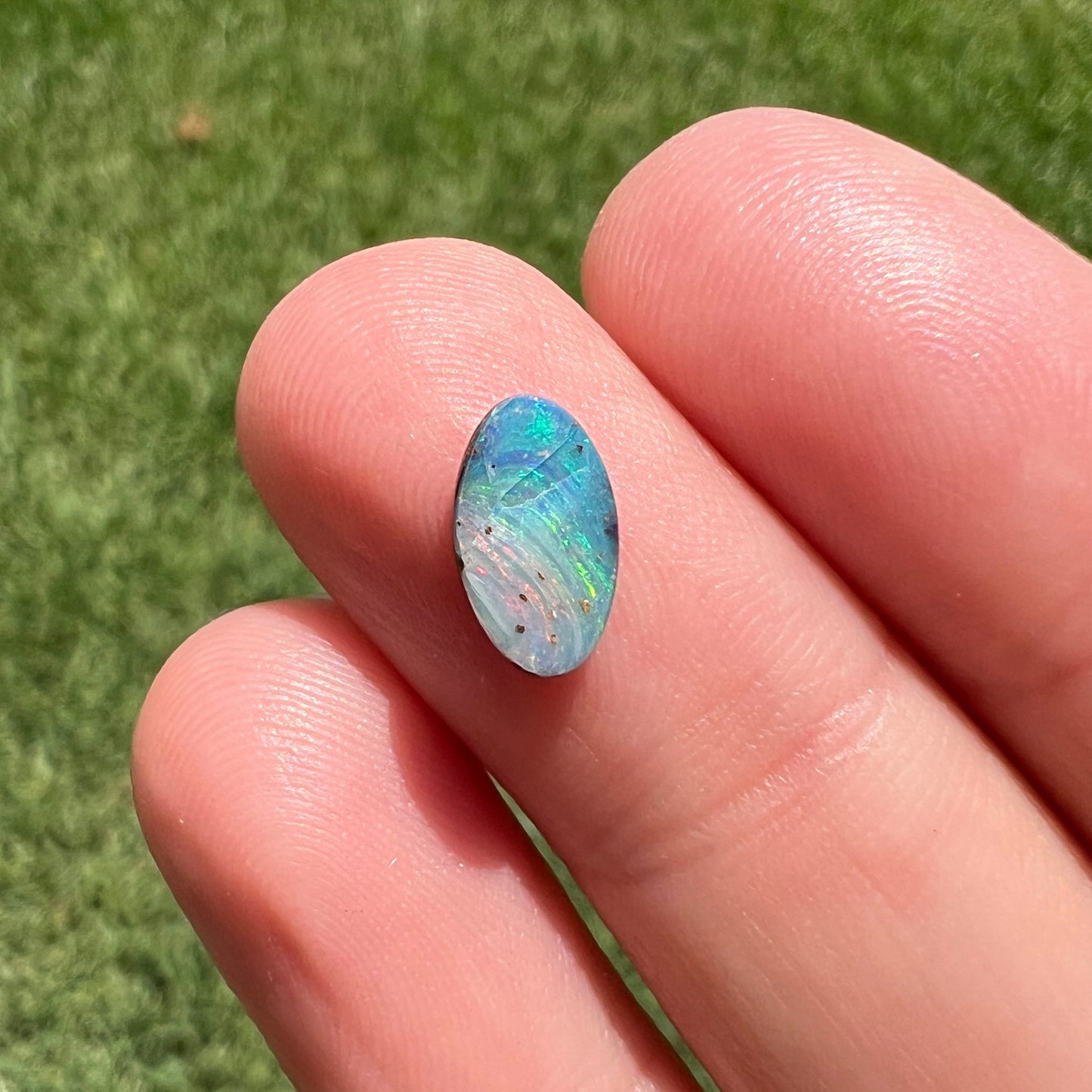 0.91 Ct boulder opal