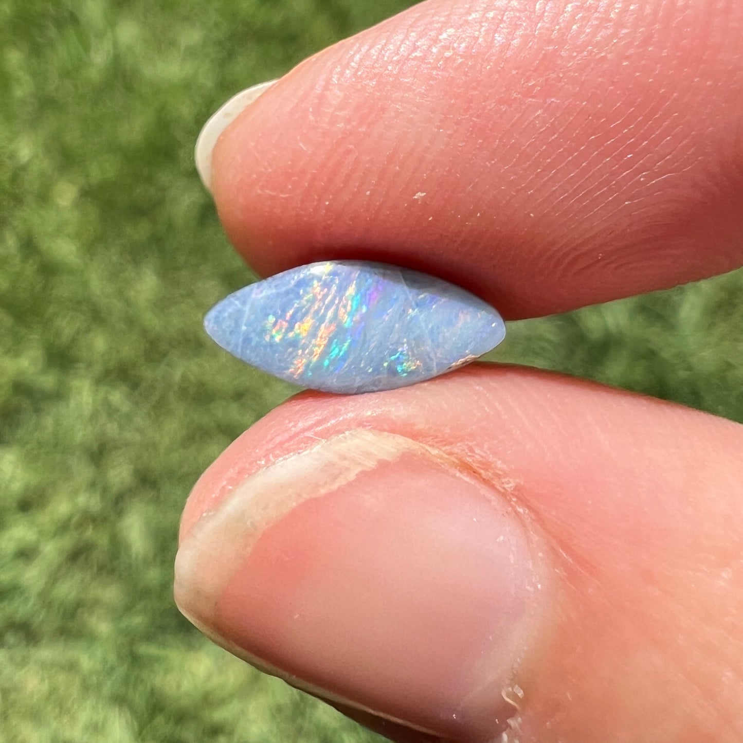 0.94 Ct boulder opal