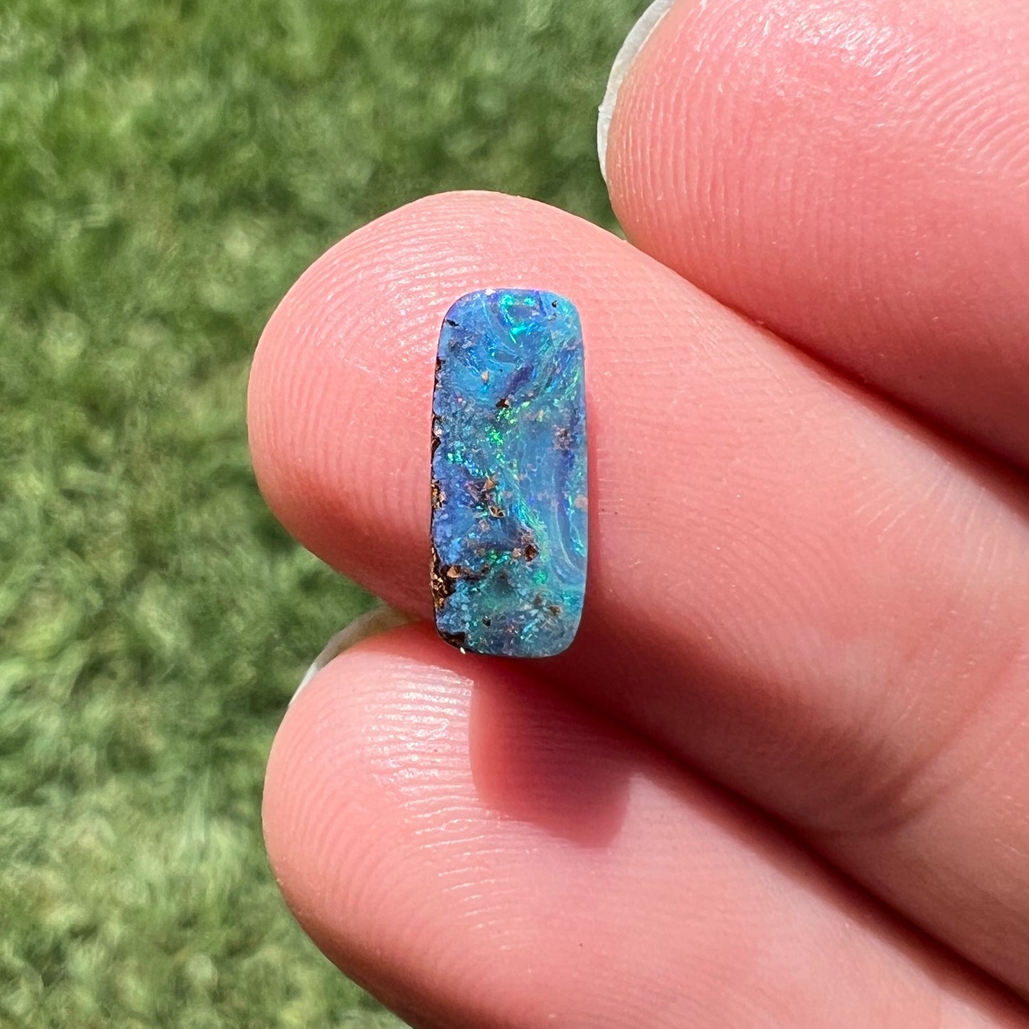 0.83 Ct boulder opal