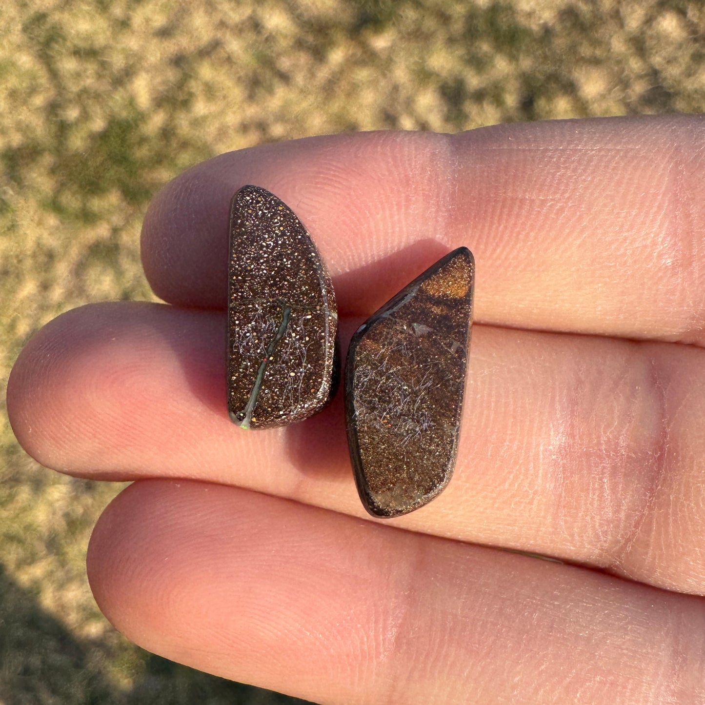 8.55 Ct sister boulder opal pair