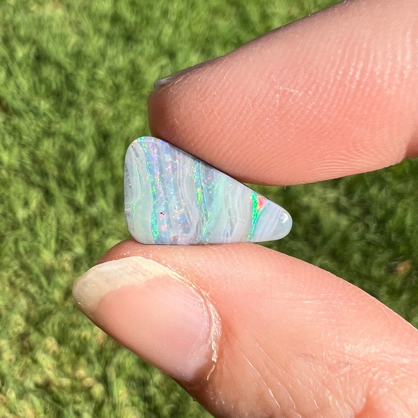 3.07 Ct pastel striped boulder opal