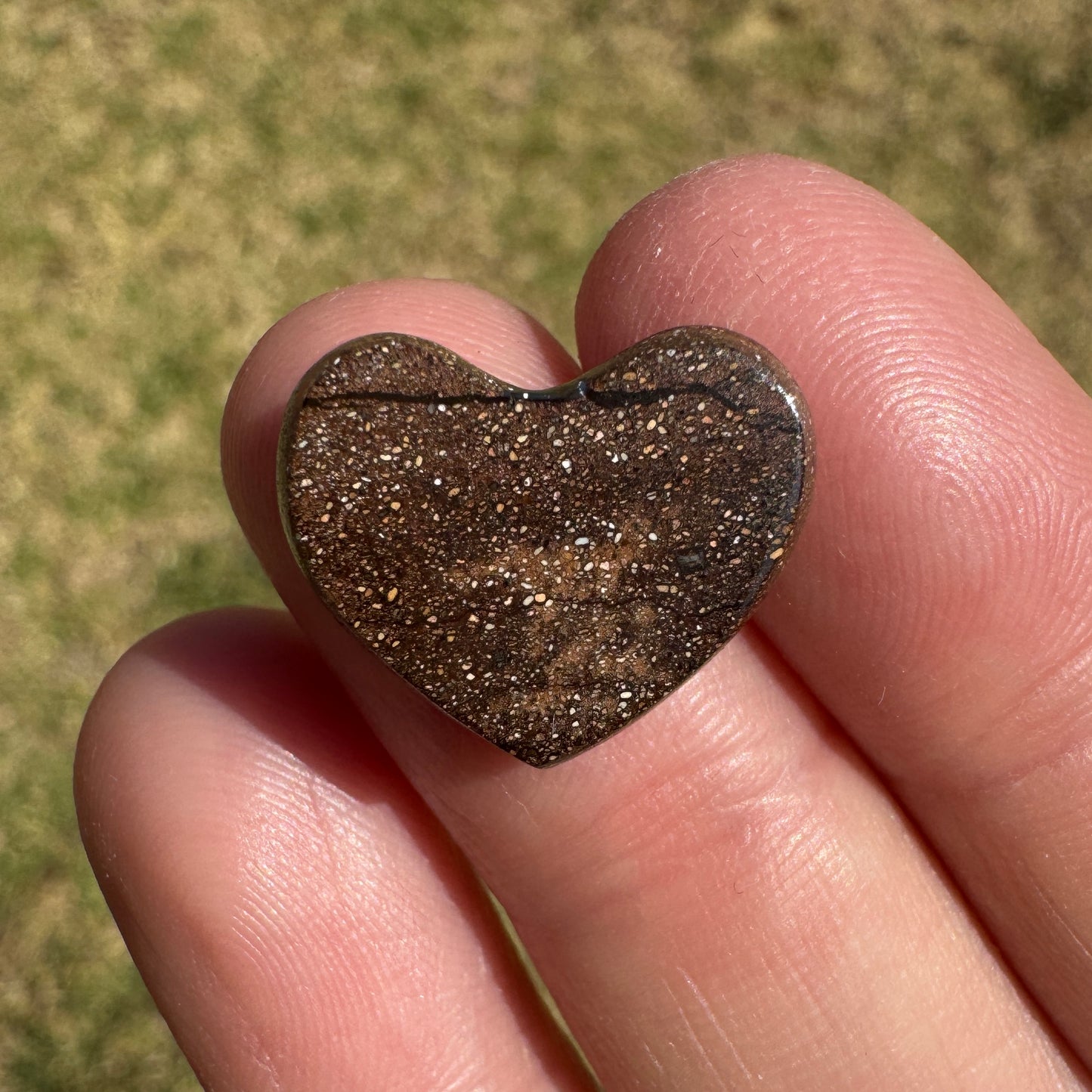 7.80 Ct wavy heart boulder opal