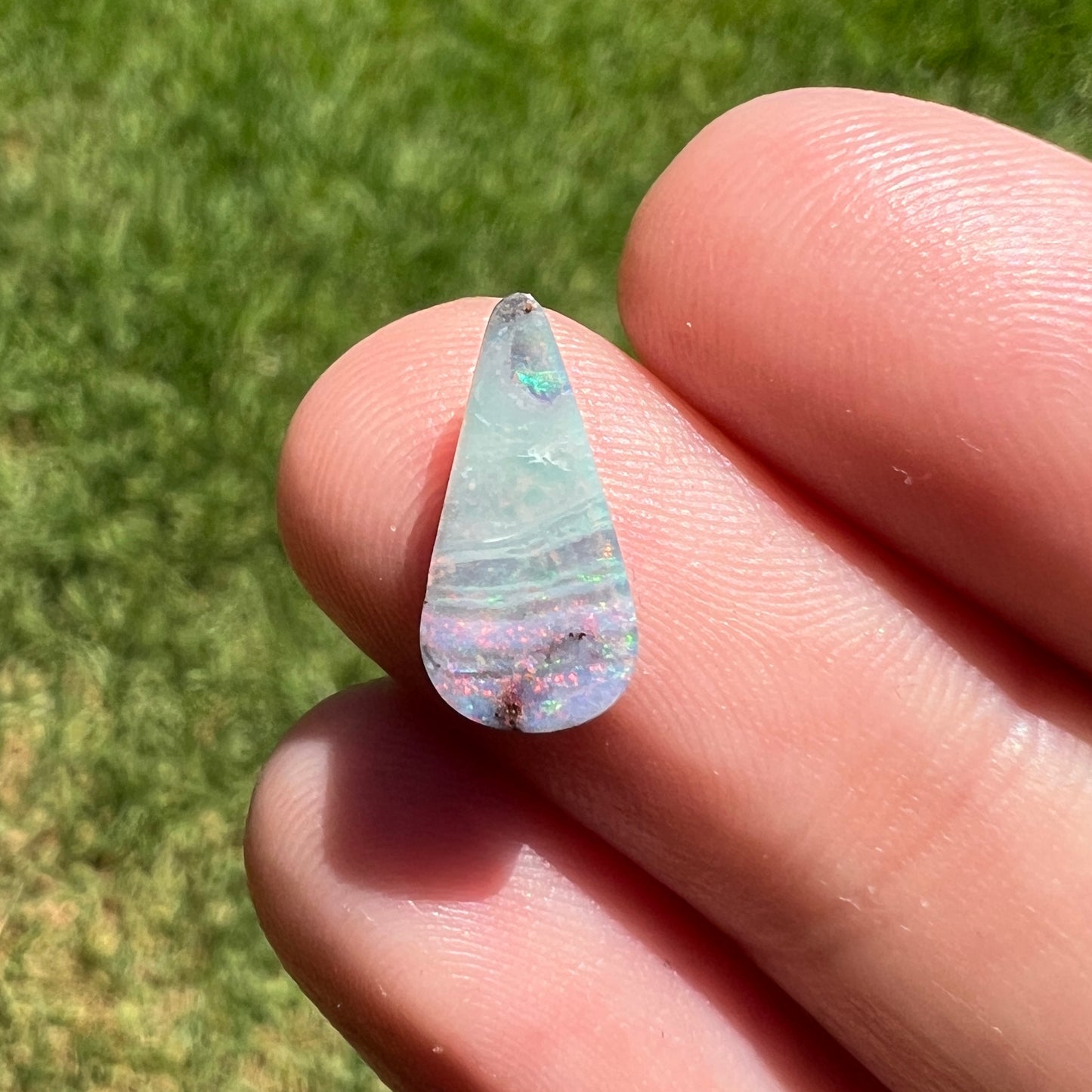 1.61 Ct small boulder opal