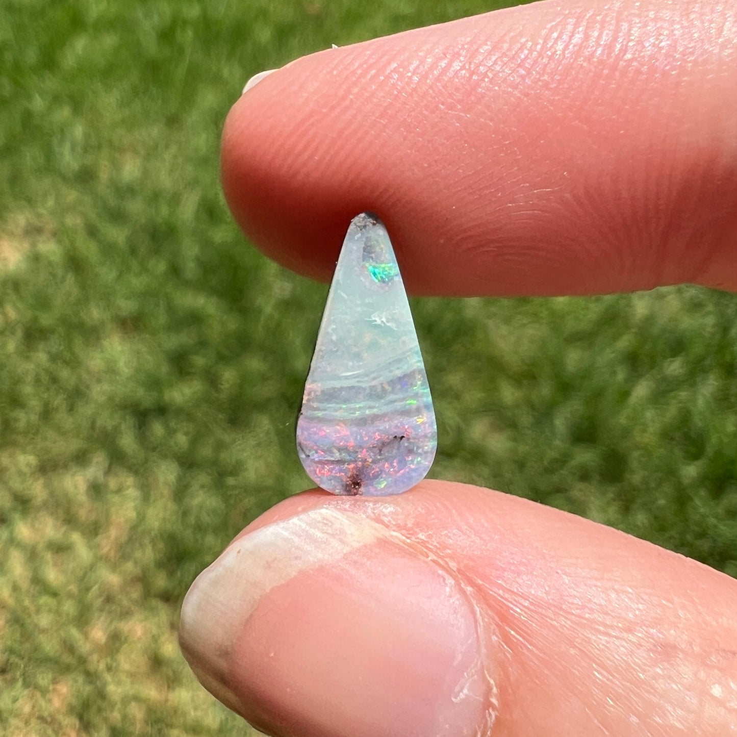 1.61 Ct small boulder opal