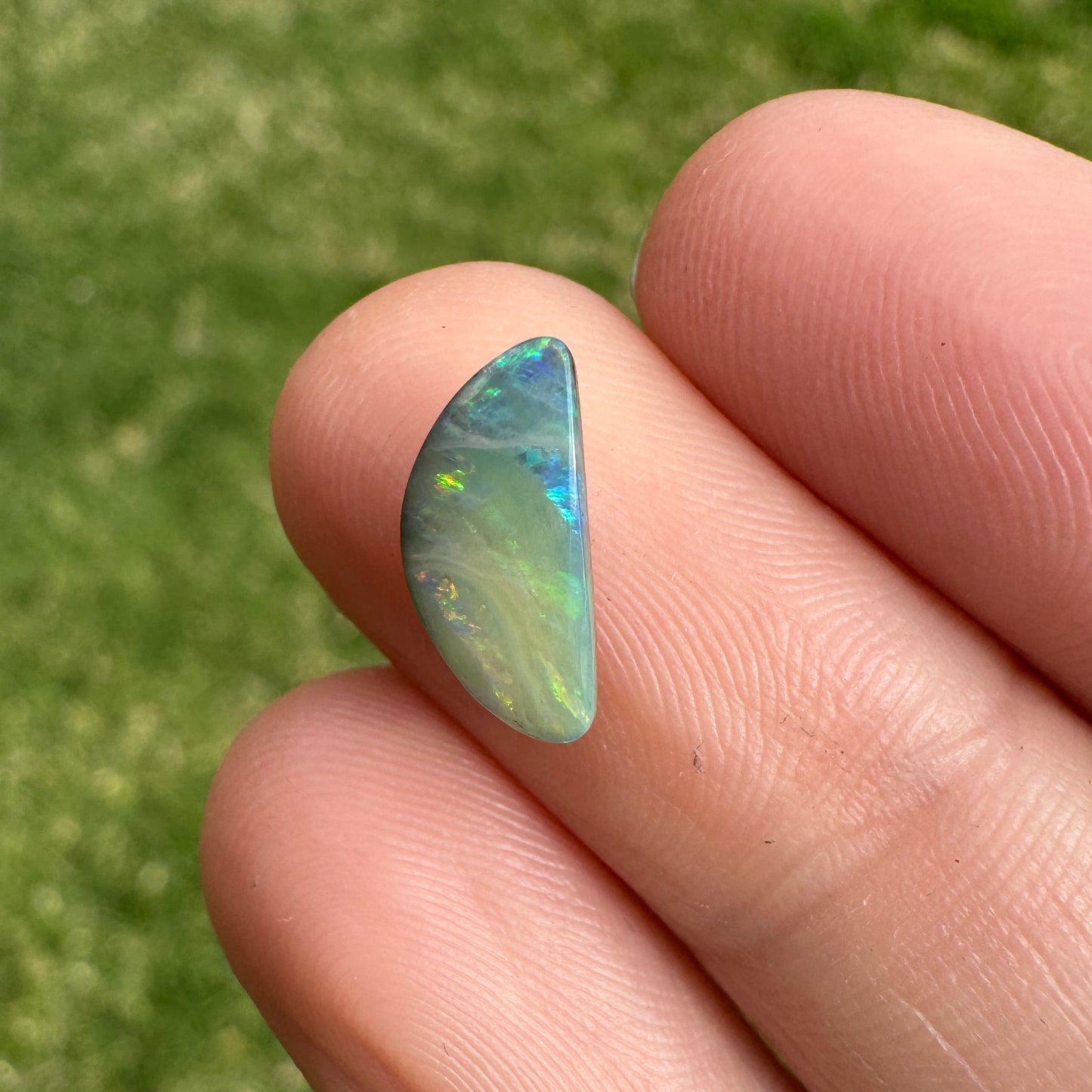 1.15 Ct small boulder opal