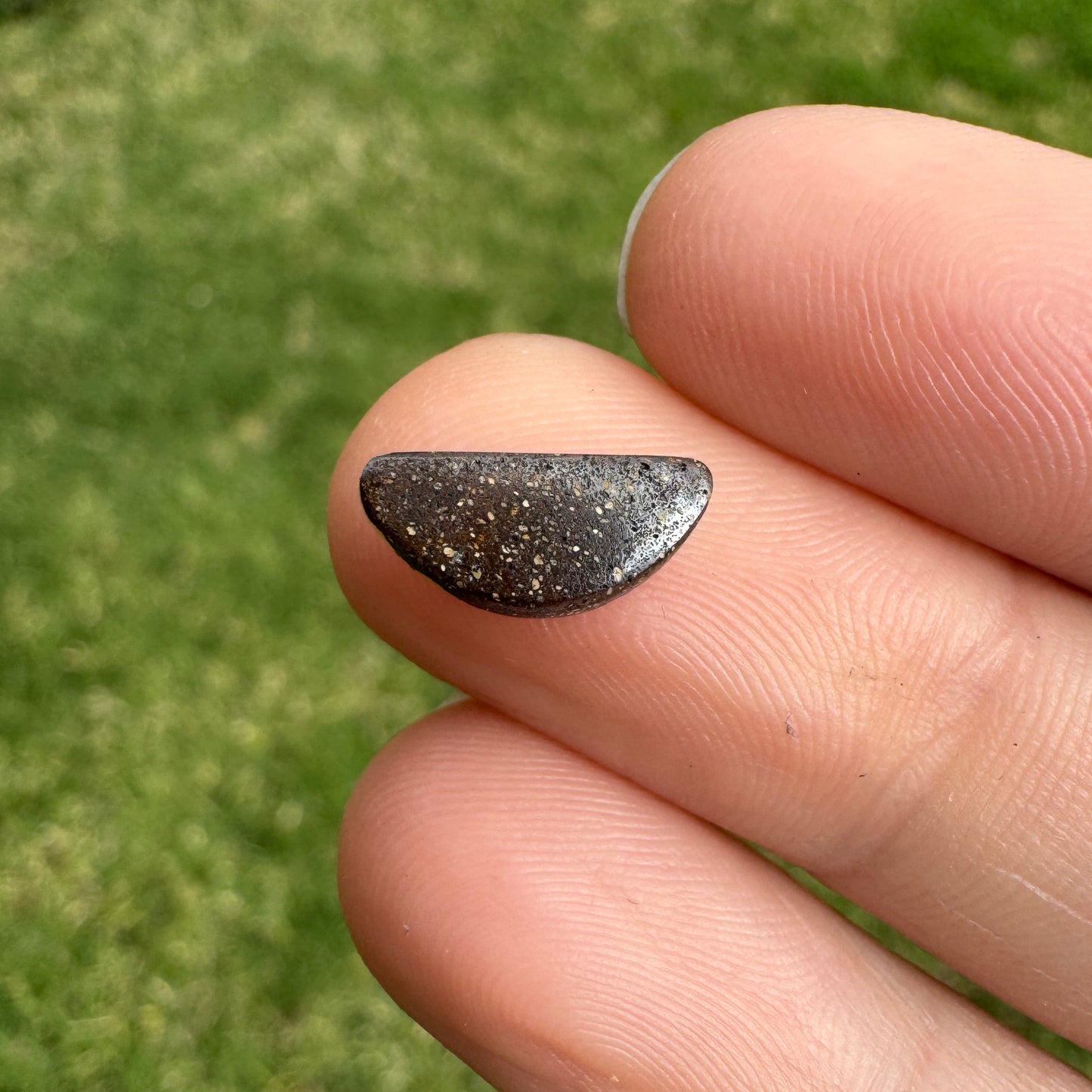 1.15 Ct small boulder opal