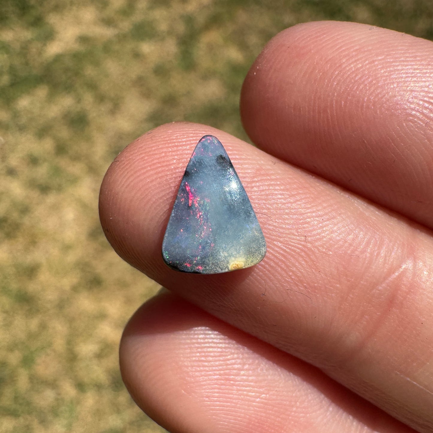 1.24 Ct small boulder opal