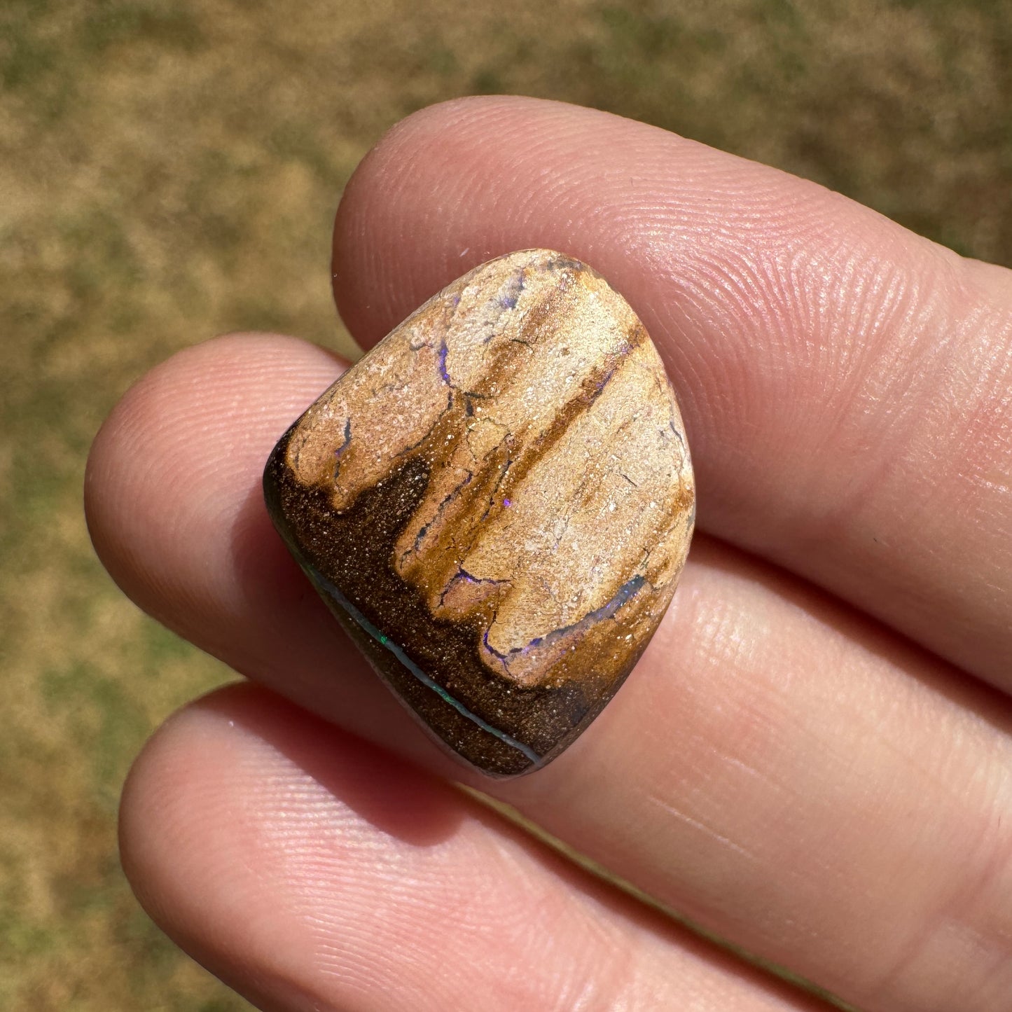 10.58 Ct pastel pink and green boulder opal