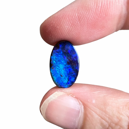 3.91 Ct small oval boulder opal