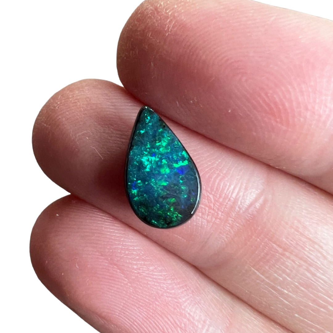 2.28 Ct green-blue boulder opal